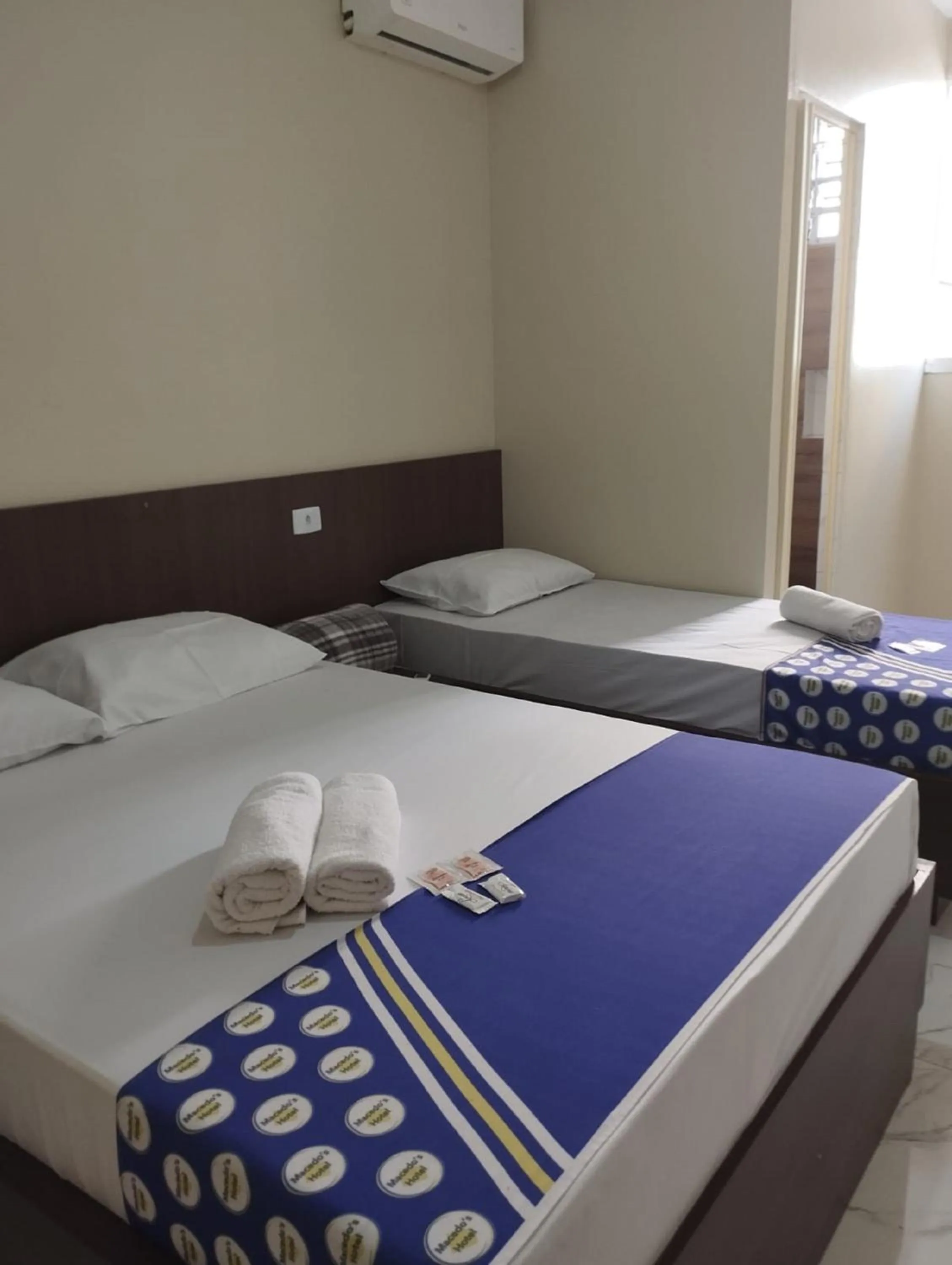 Bedroom in OYO Hotel Macedo