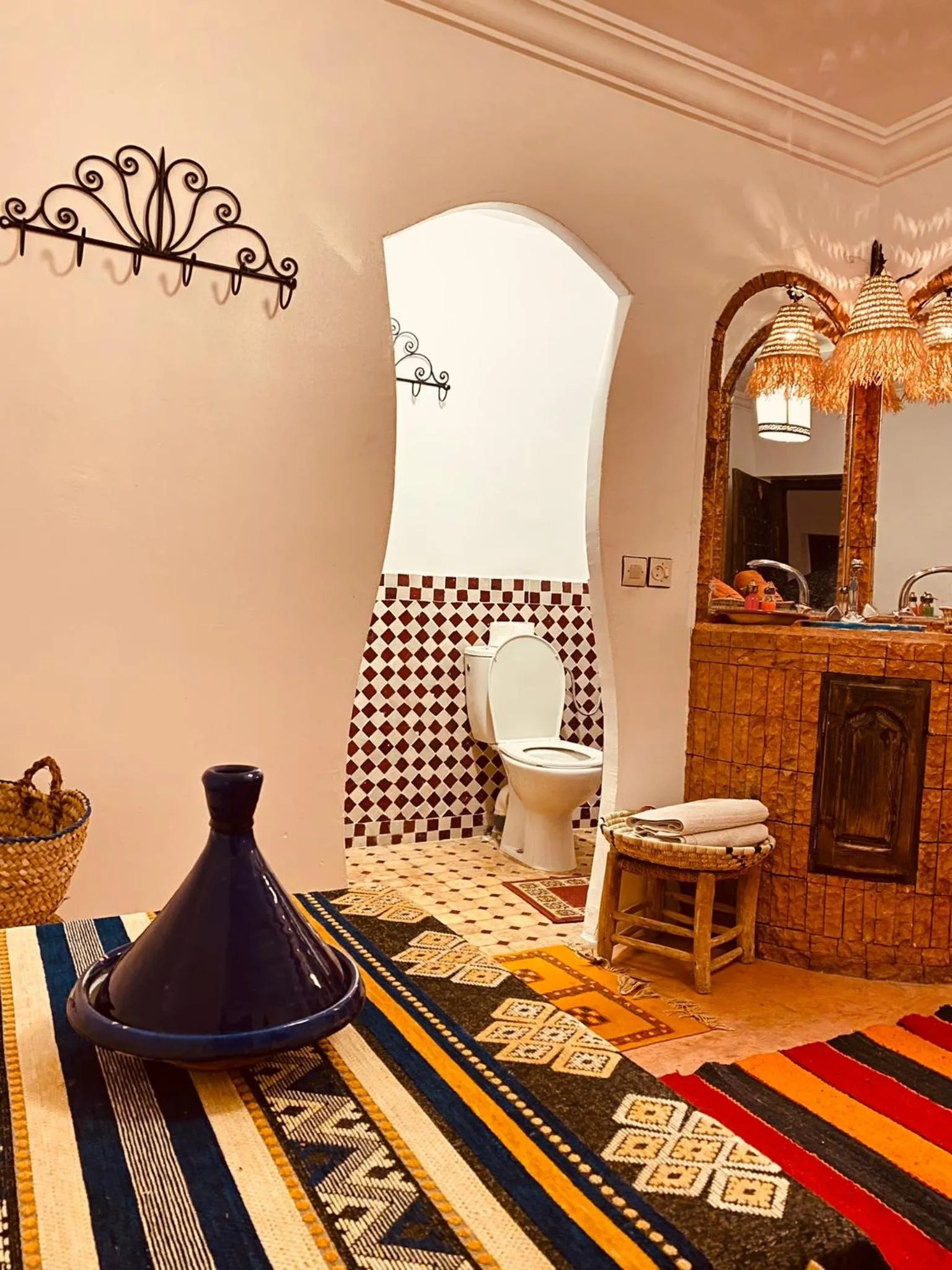 Deluxe Twin Room in Auberge Tissadrine