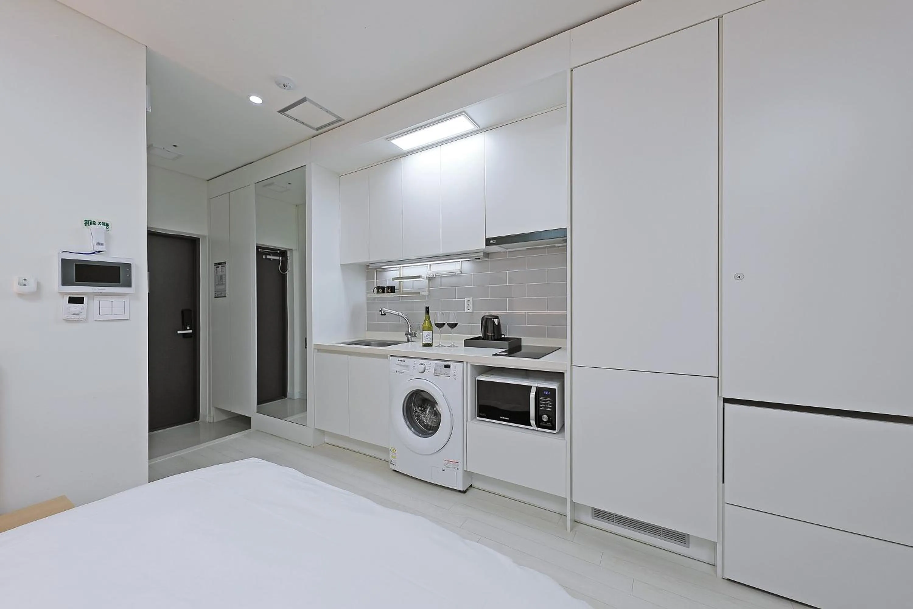 World Sky Residence Hotel