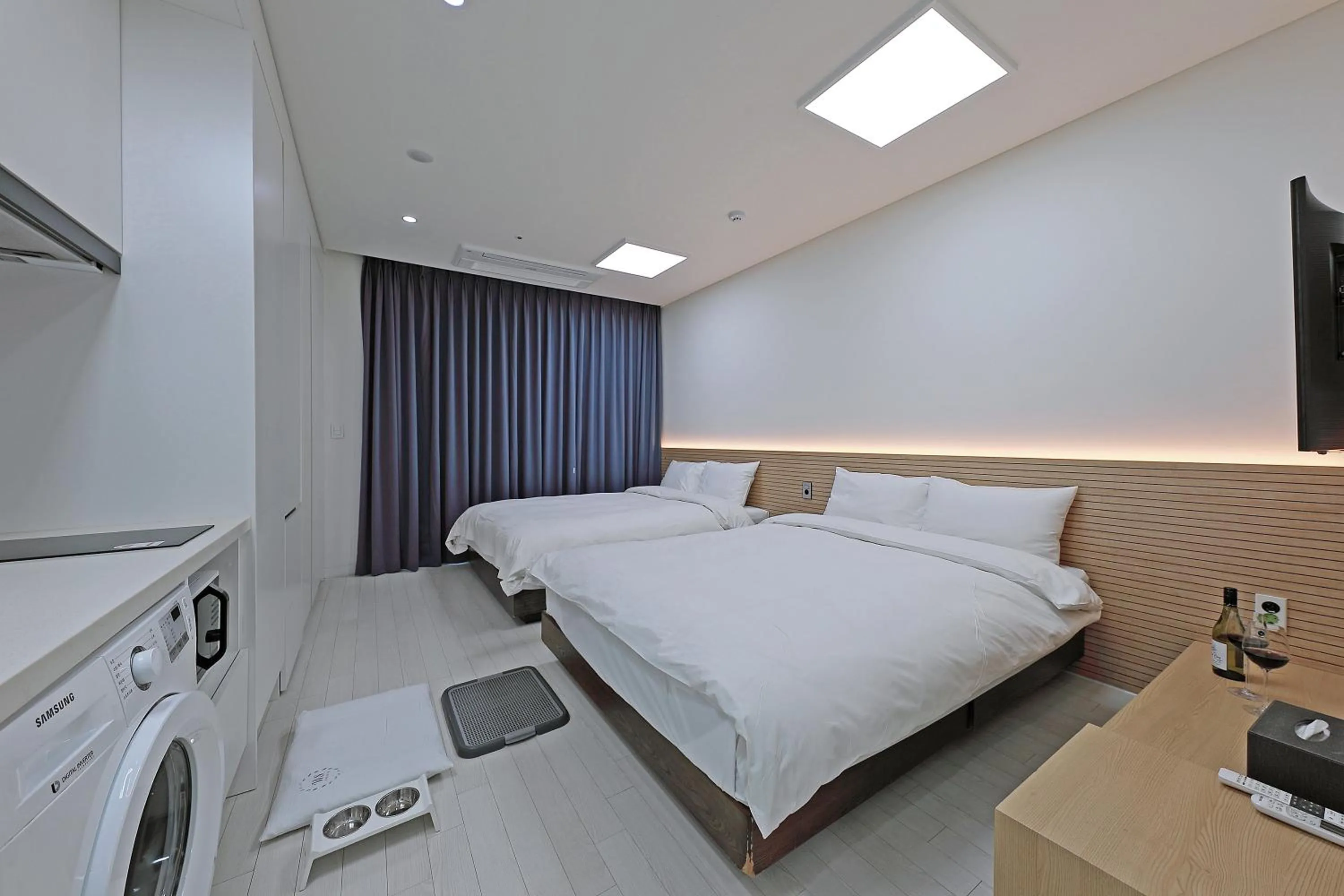 Bed in World Sky Residence Hotel
