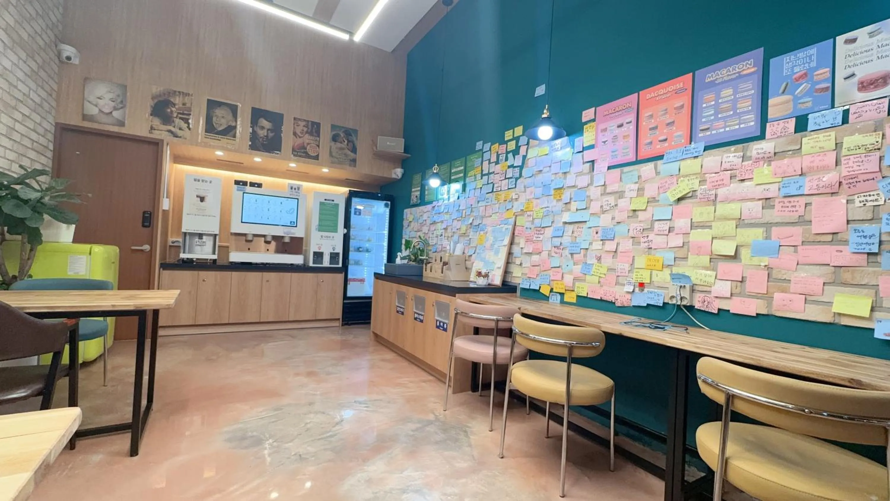 Coffee/tea facilities in Shine Hotel Incheon Airport