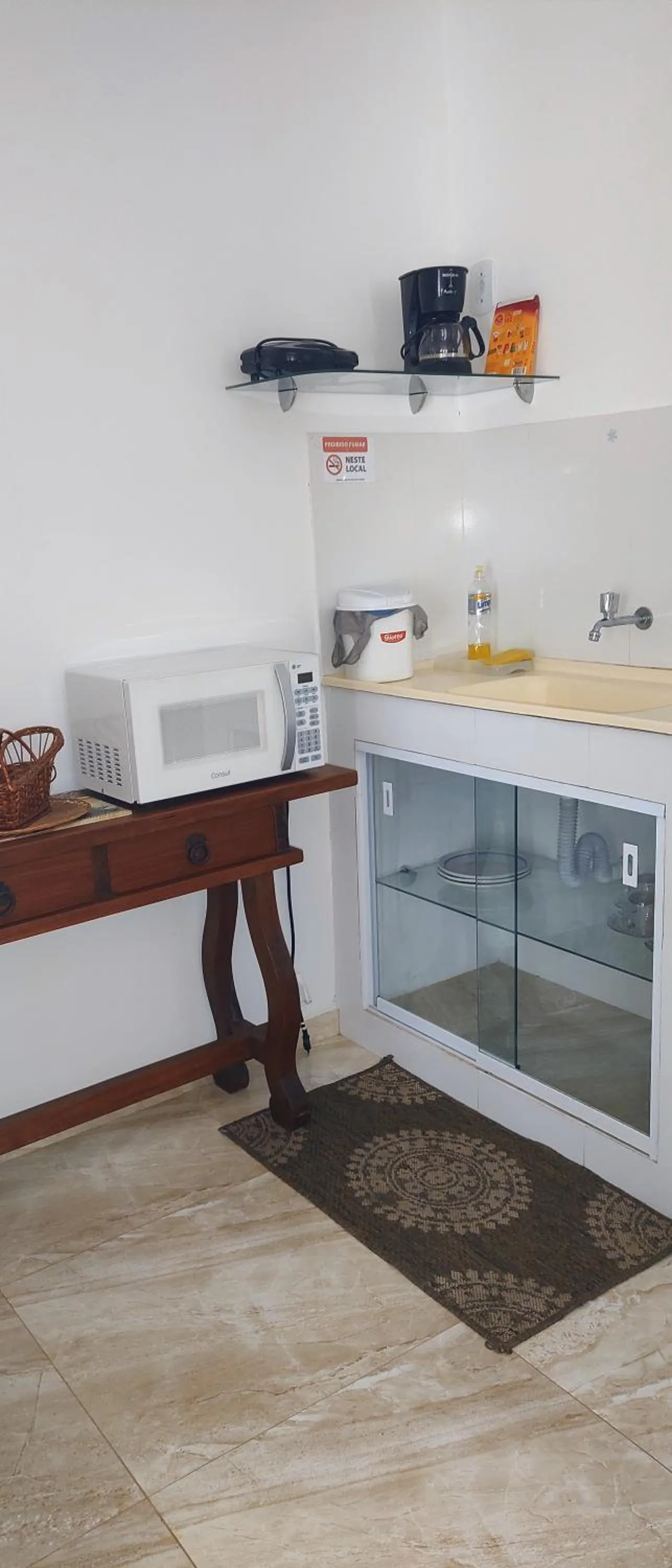 Kitchen or kitchenette in Suítes Ninho da Águia Saquarema