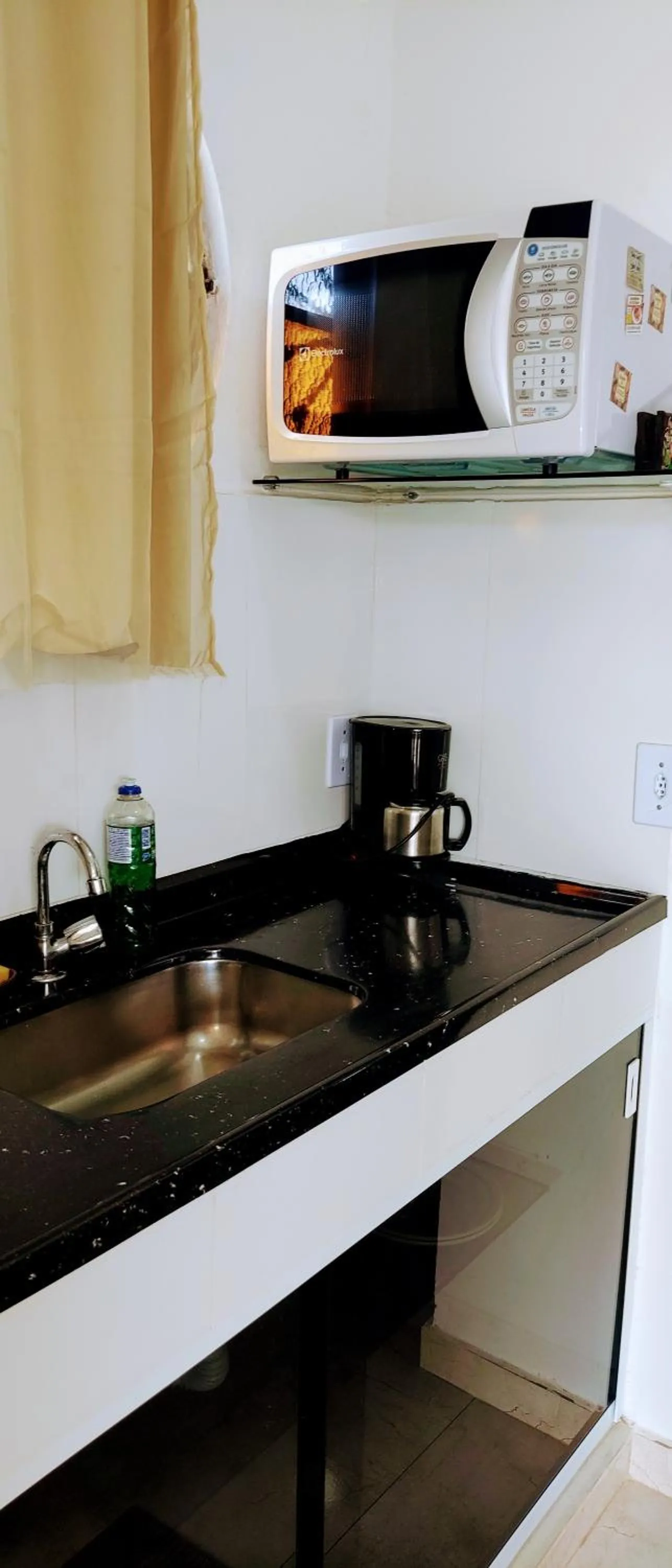 Kitchen or kitchenette in Suítes Ninho da Águia Saquarema