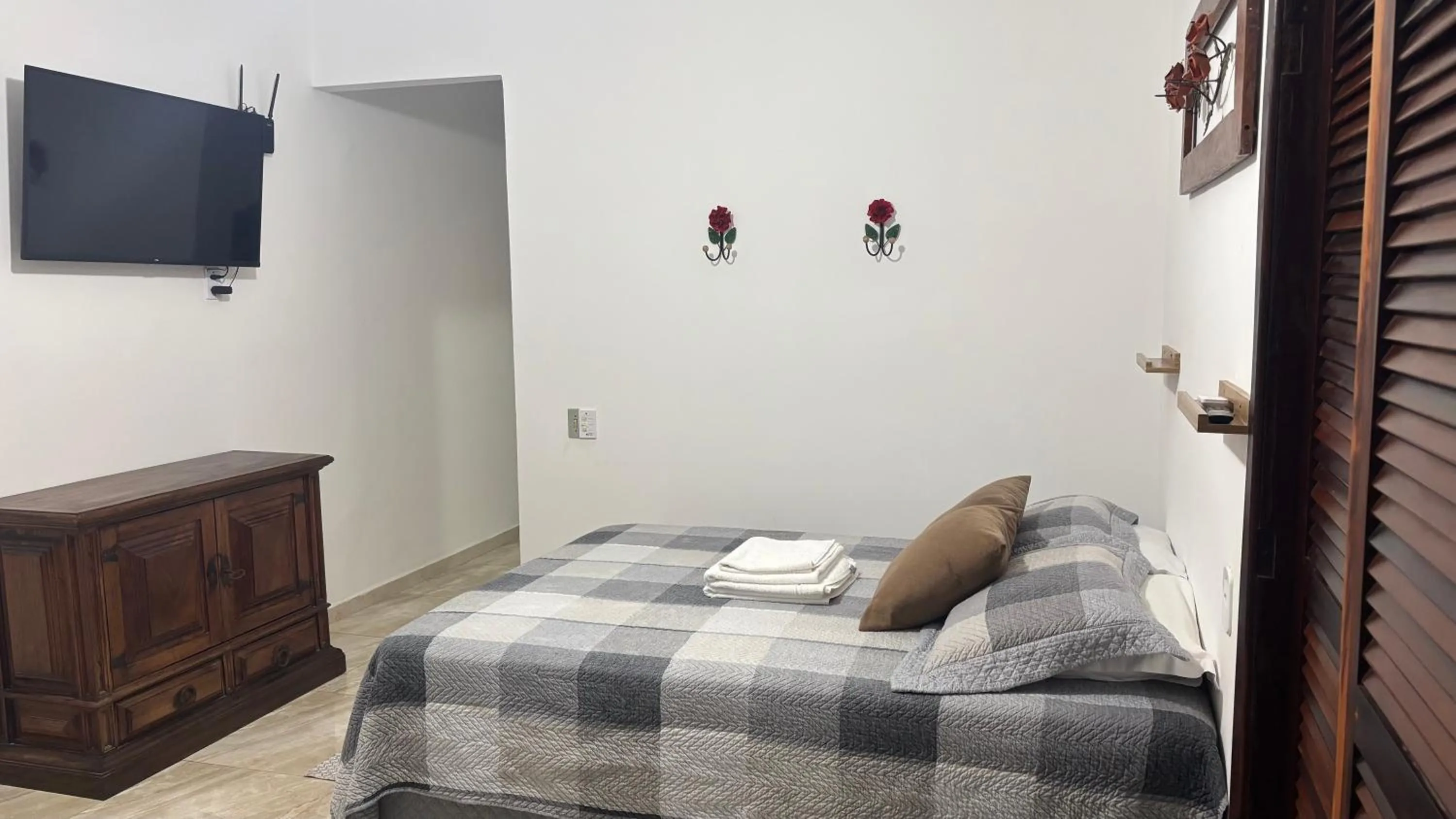 Bedroom, Bed in Suítes Ninho da Águia Saquarema
