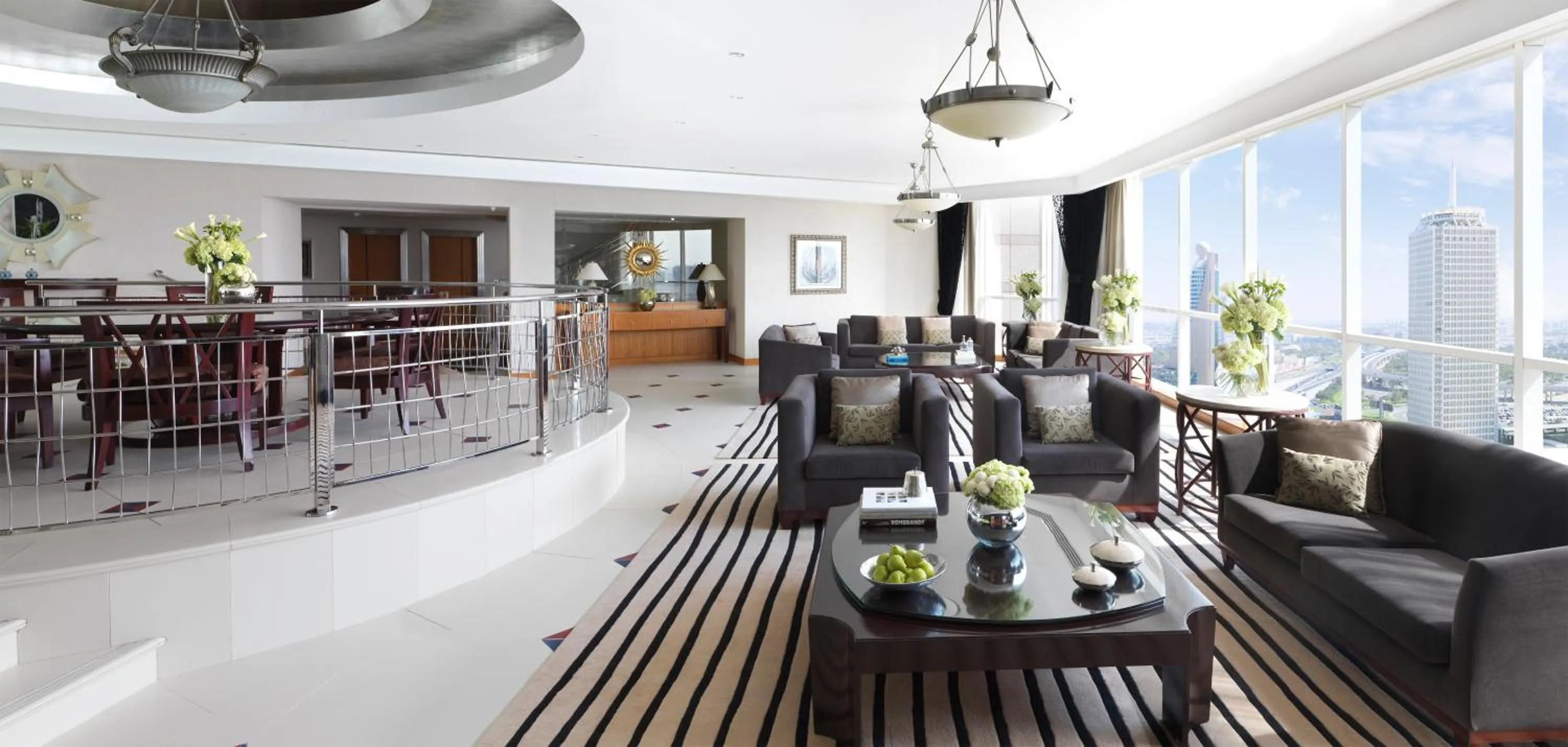 Living room in Fairmont Dubai