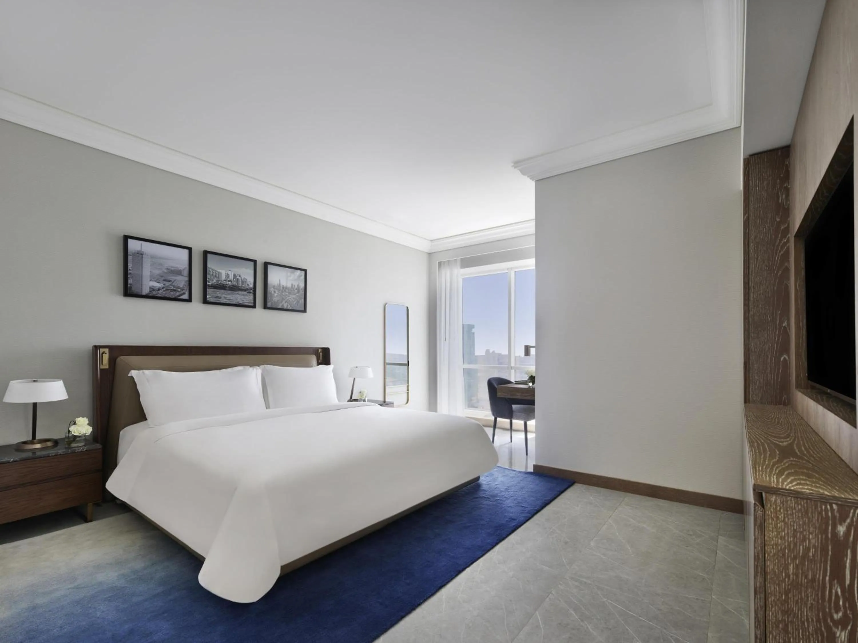 Bedroom, Bed in Fairmont Dubai