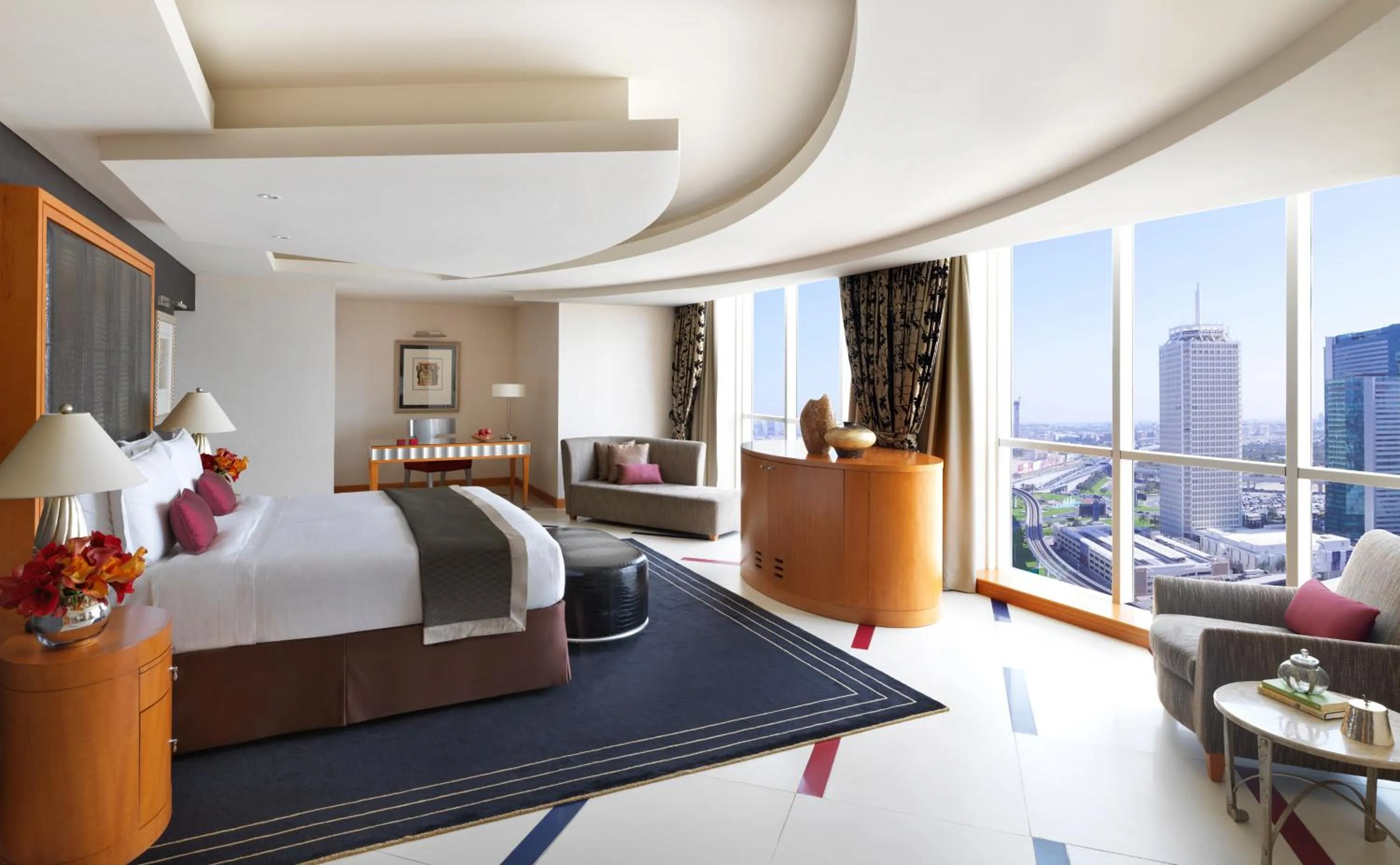 Bedroom, Bed in Fairmont Dubai