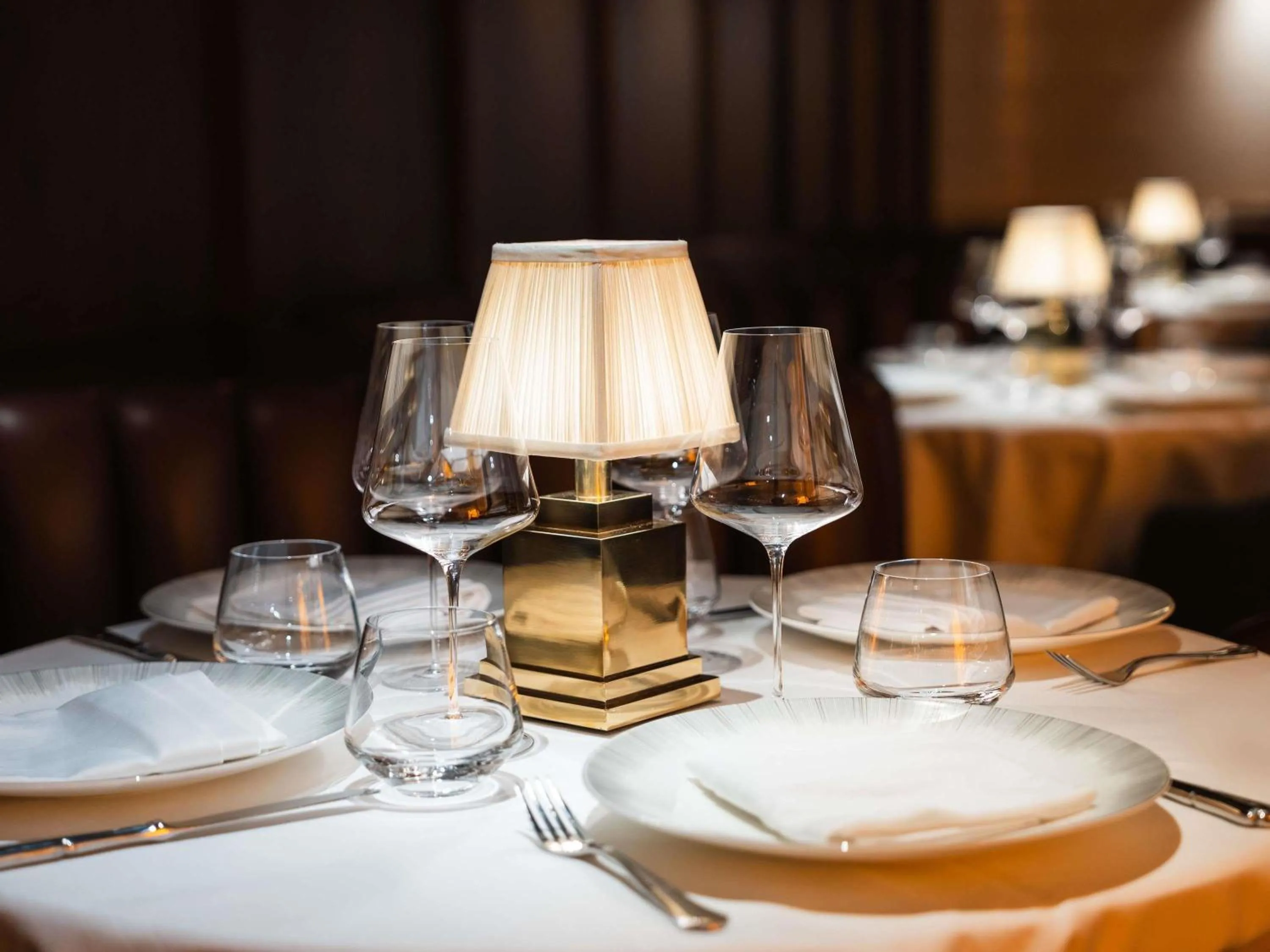 Restaurant/places to eat in Fairmont Dubai