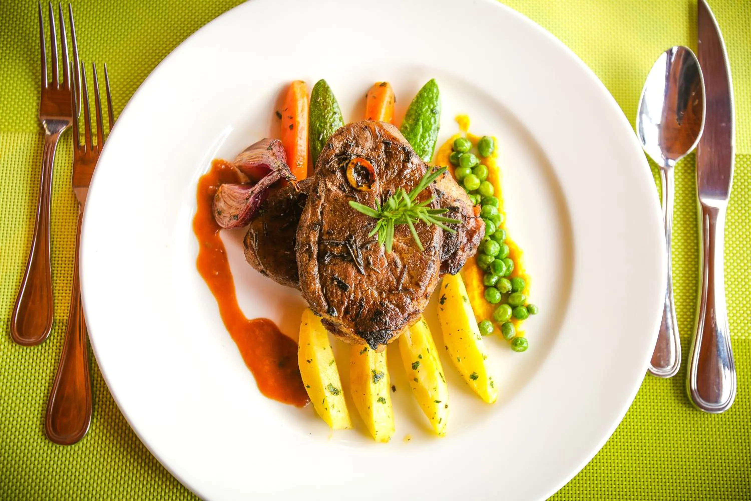 Restaurant/places to eat in Ngorongoro Marera Mountain View Lodge