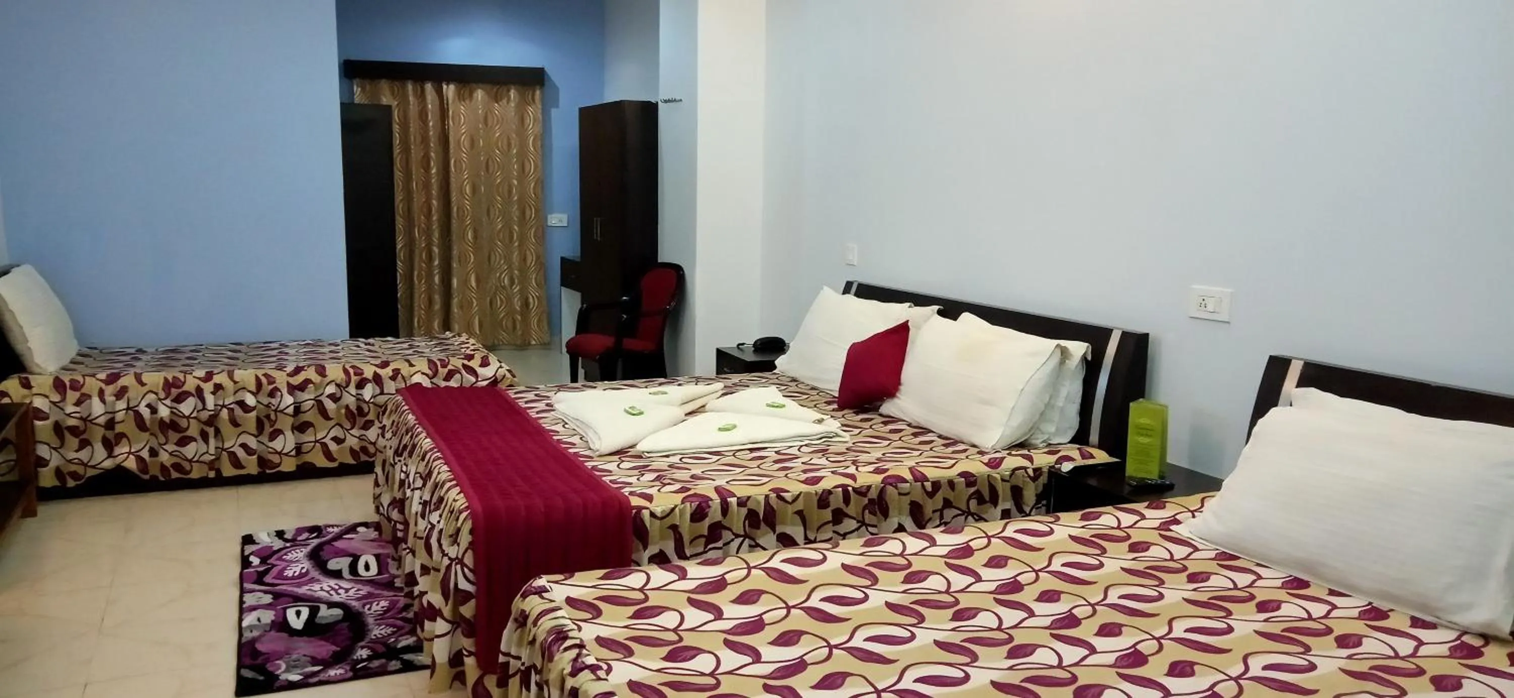 Photo of the whole room in Hotel Barbareek