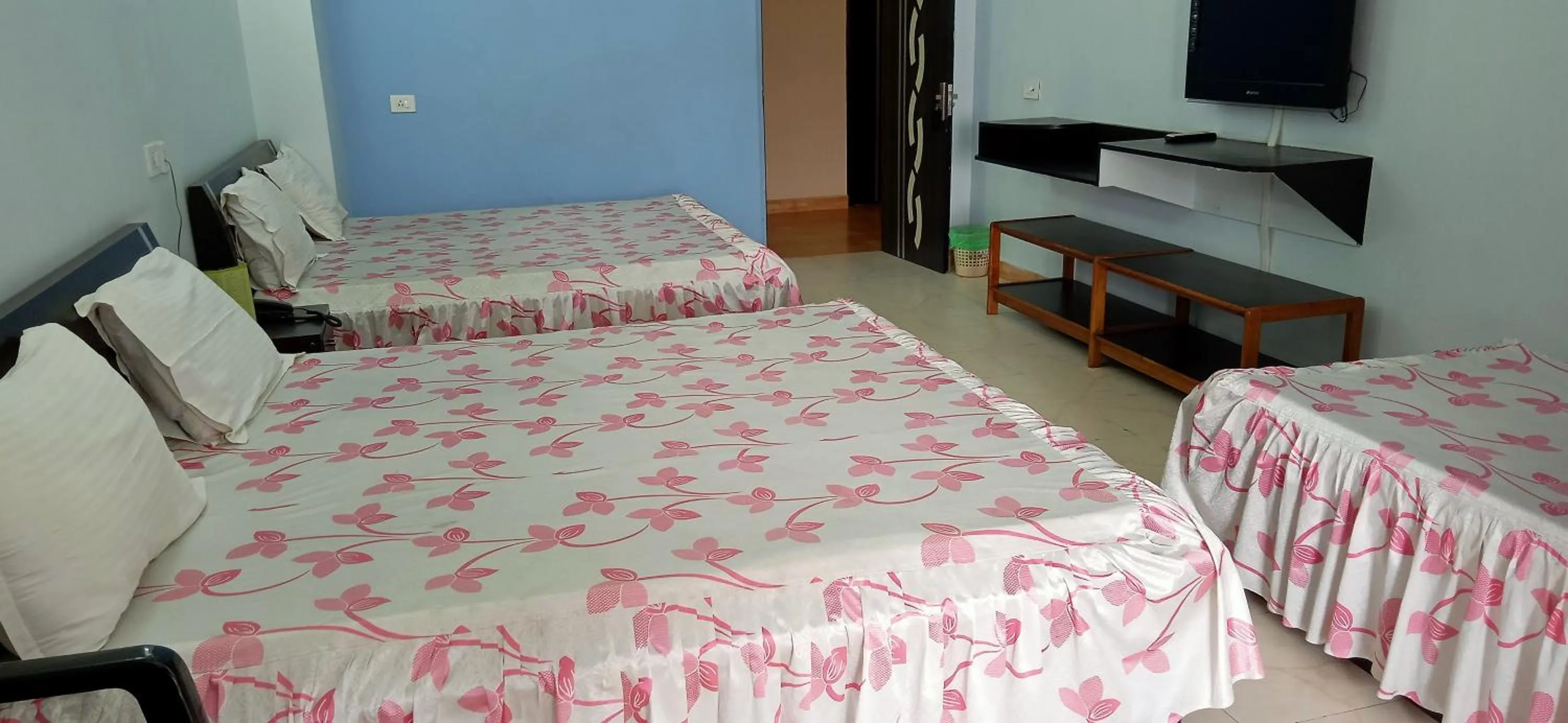 Photo of the whole room in Hotel Barbareek