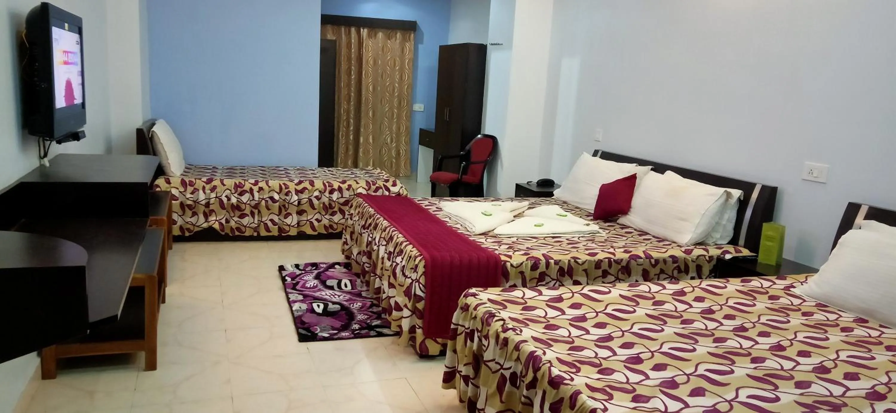 Photo of the whole room in Hotel Barbareek
