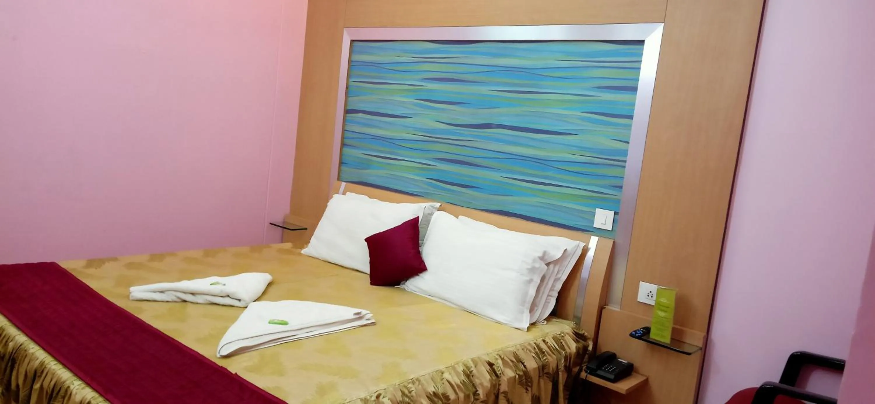 Bed in Hotel Barbareek