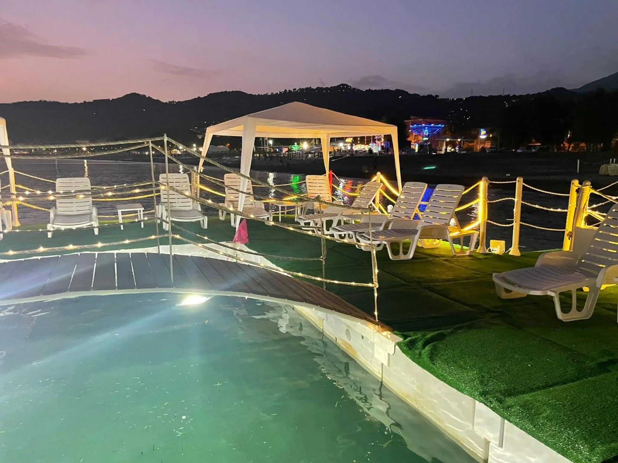 Night in Sansi´s Sapri Camere