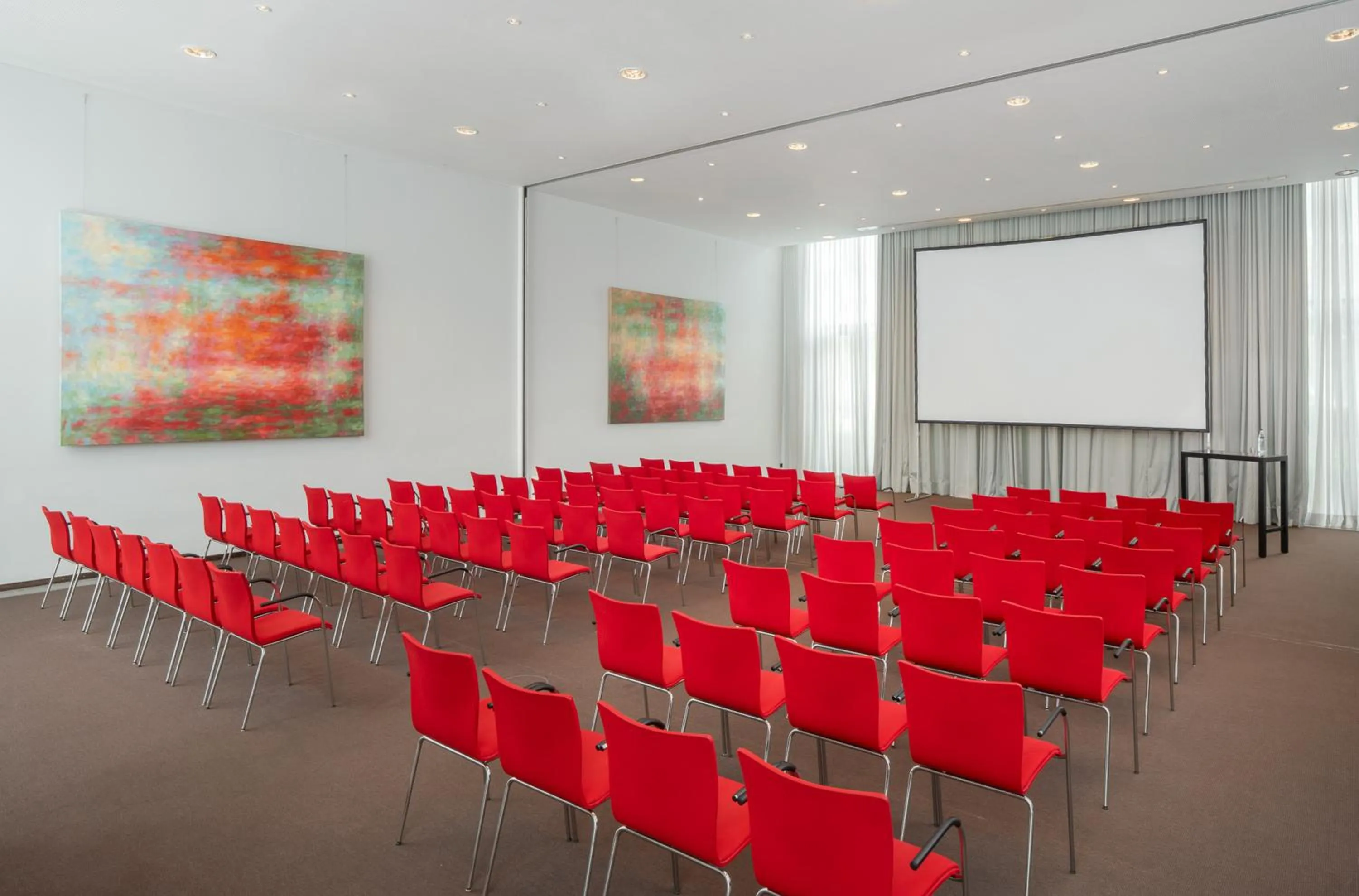 Meeting/conference room in INNSiDE by Meliá Düsseldorf Derendorf