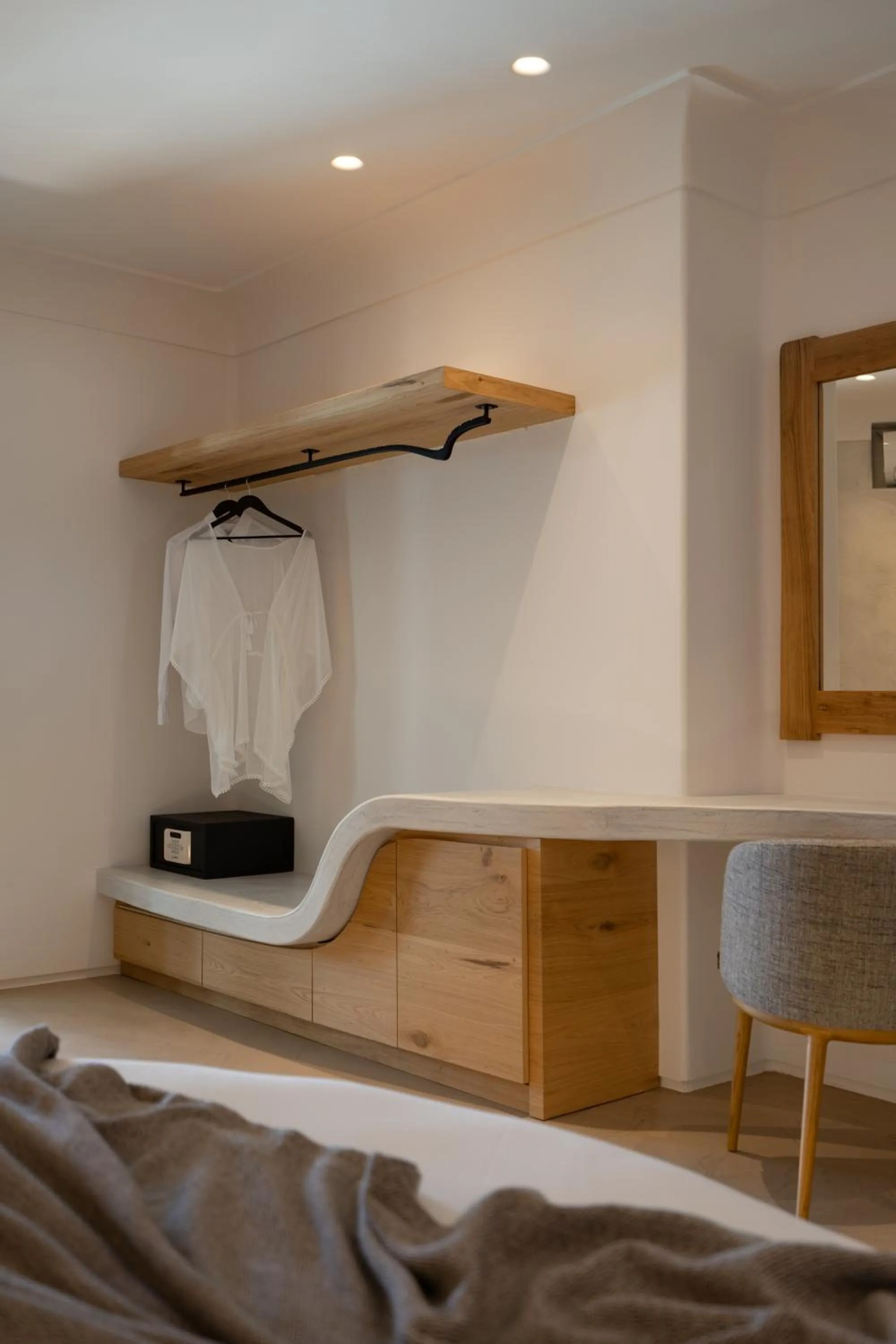 Decorative detail, Bed in La Ponta Villas & Suites