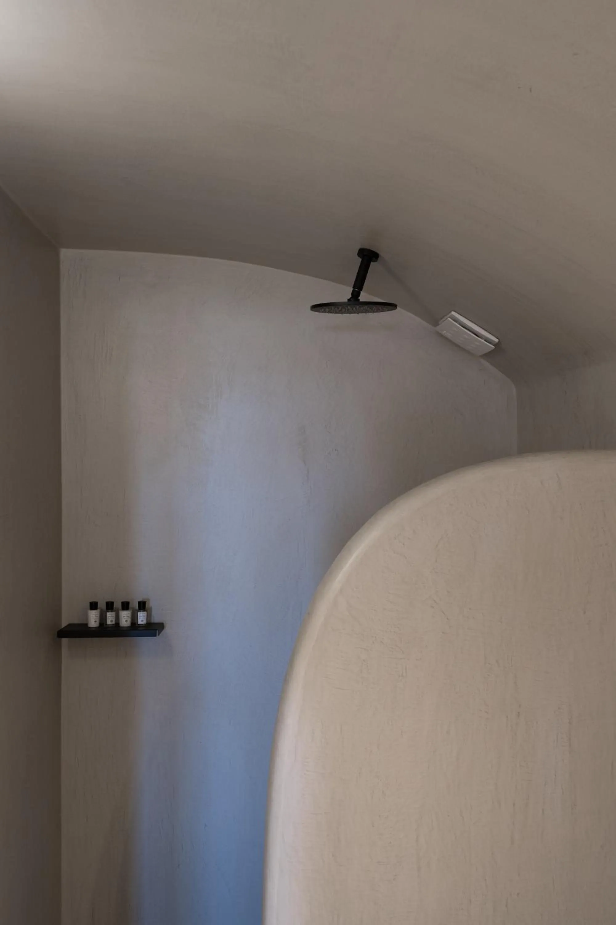 Bathroom in La Ponta Villas & Suites