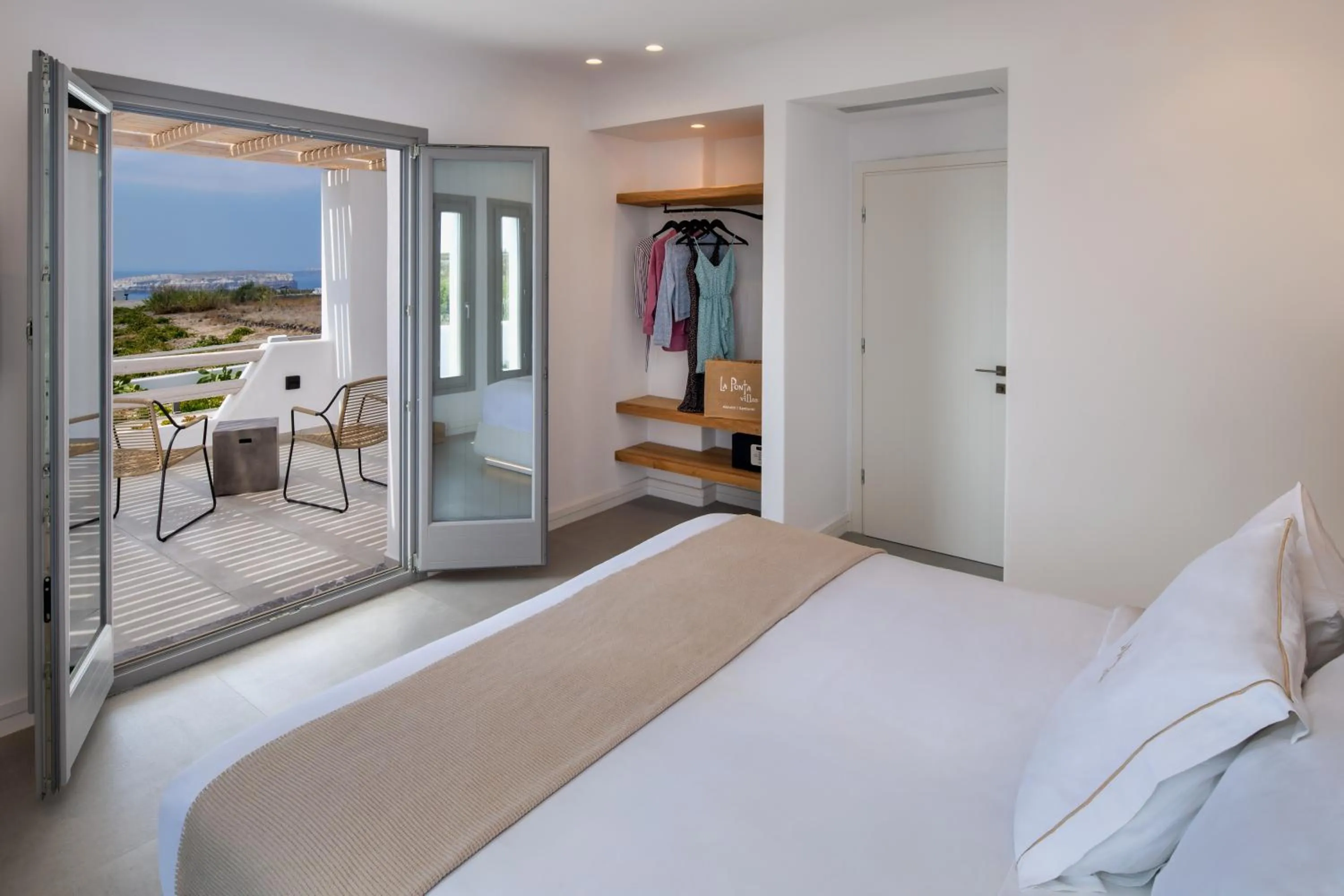 Bedroom, Bed in La Ponta Villas & Suites