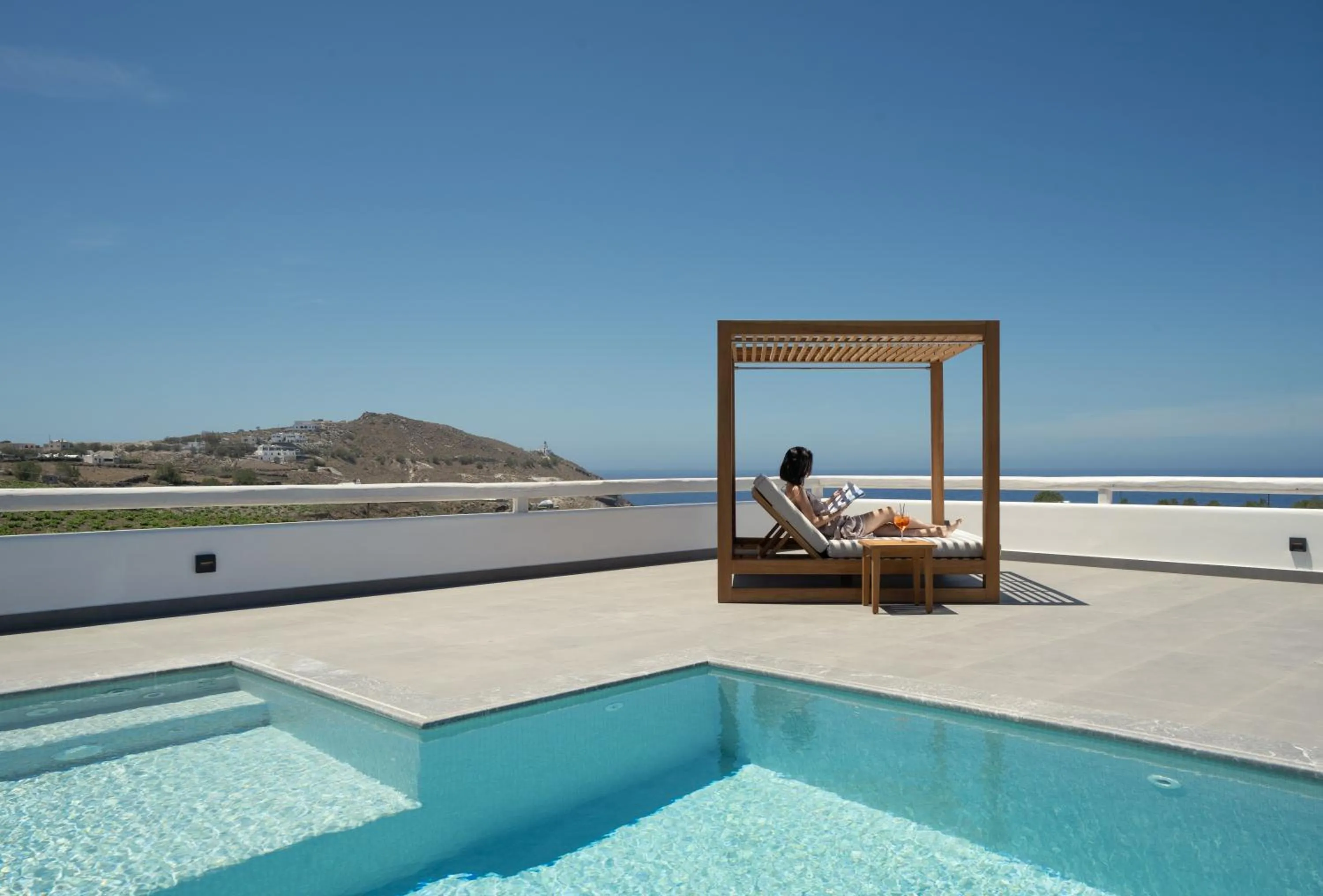 Swimming pool in La Ponta Villas & Suites