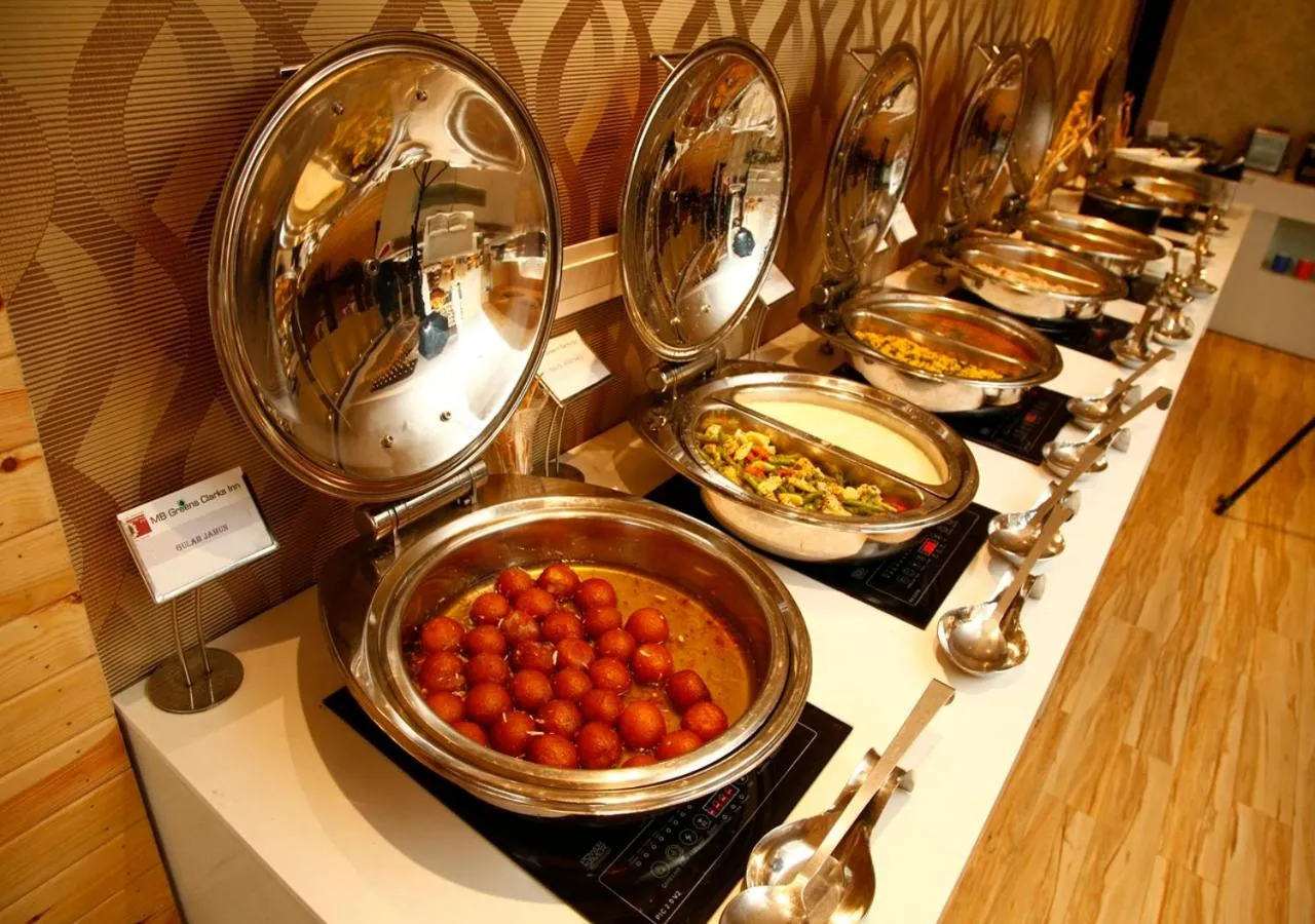 Food in M B Greens Clarks Inn