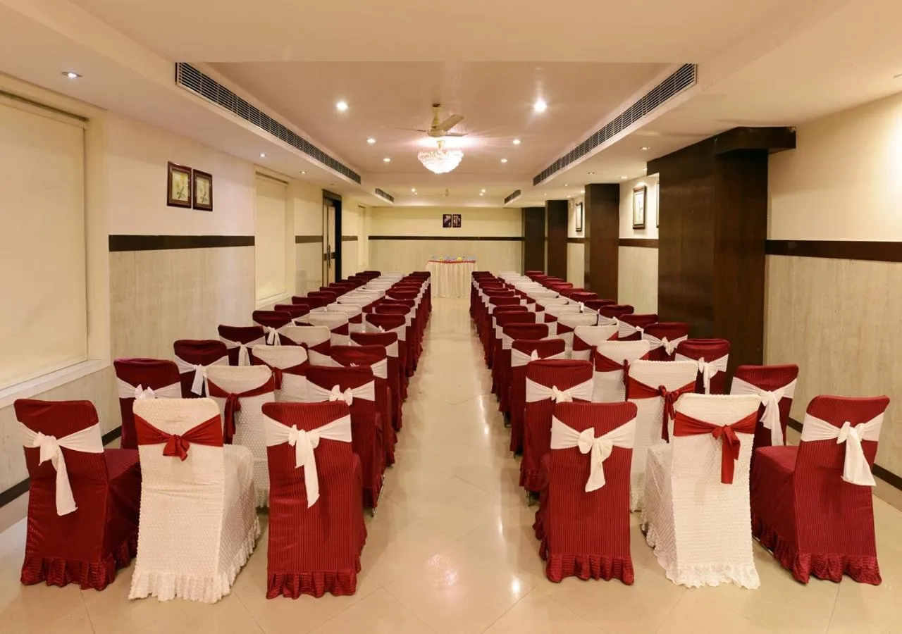 wedding in M B Greens Clarks Inn