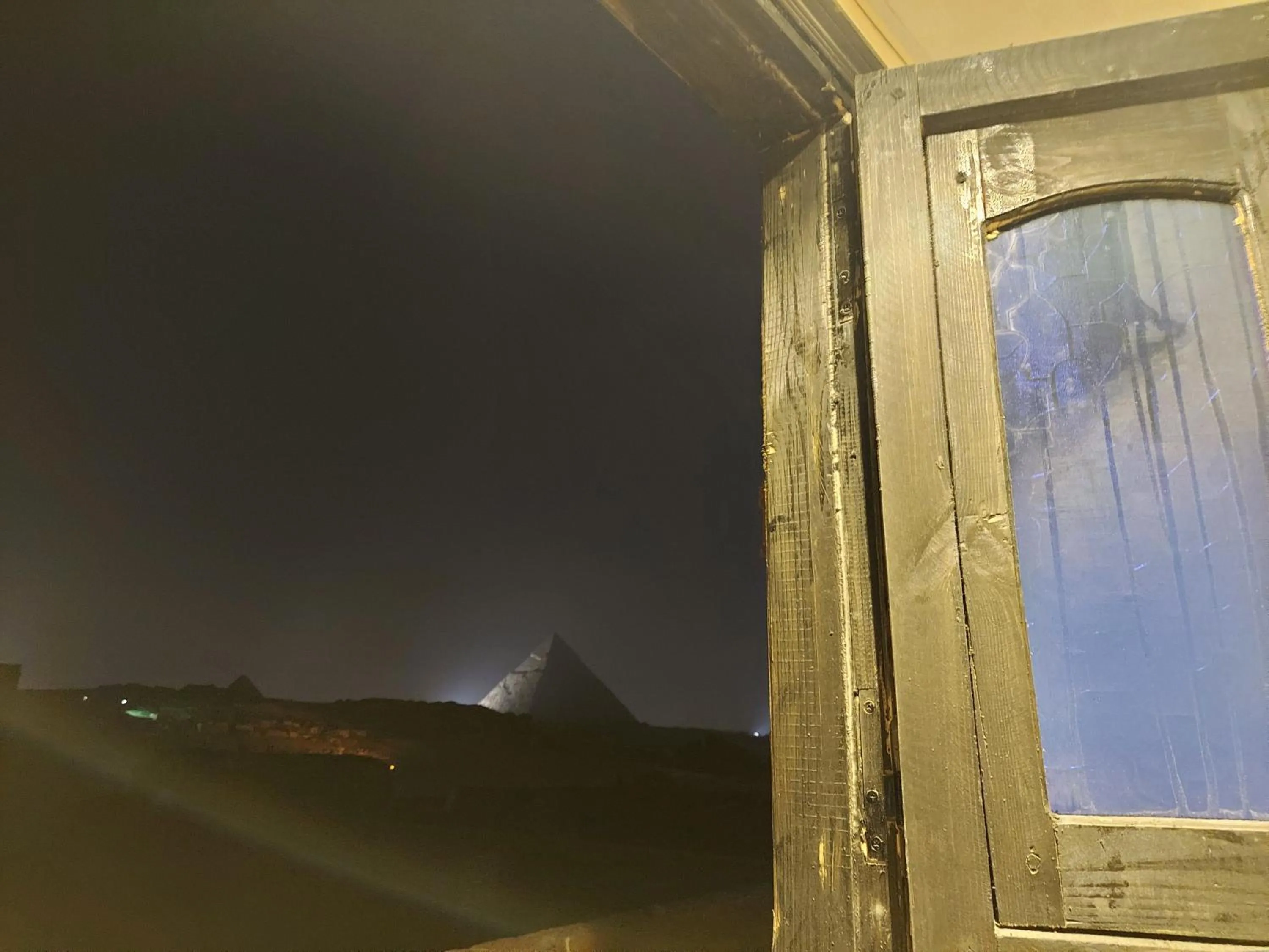 Toman Pyramids hotel