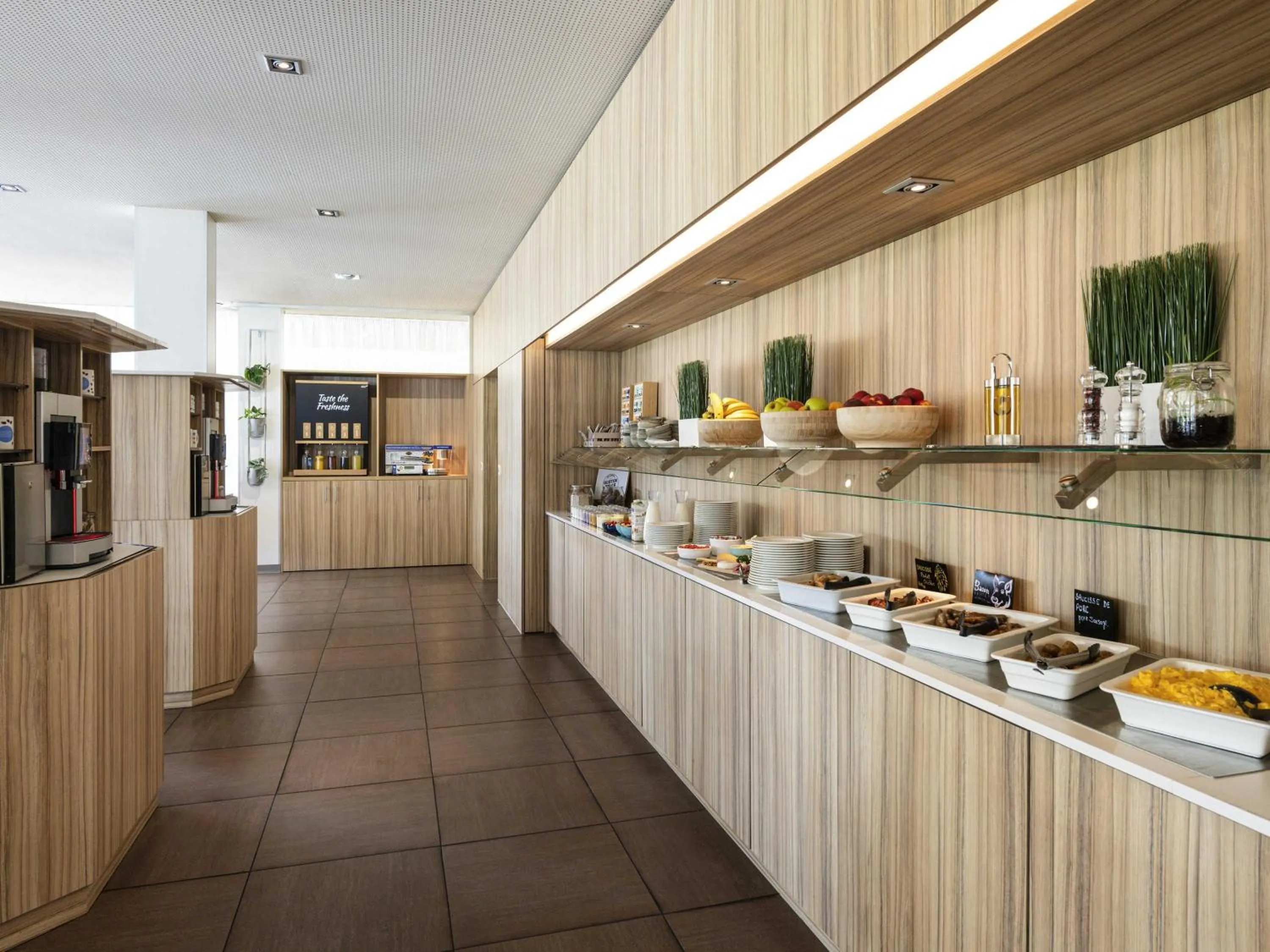 Breakfast in Novotel Lausanne Bussigny