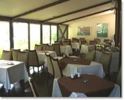 Restaurant/places to eat in Gallery Court Ofa Atu