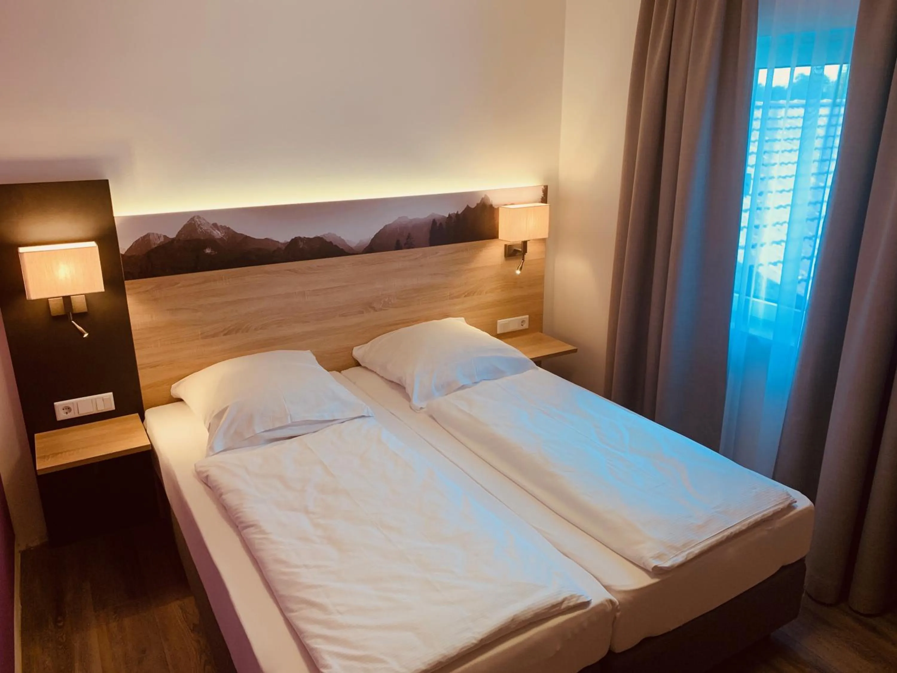 Photo of the whole room, Bed in Pension Lindenhof