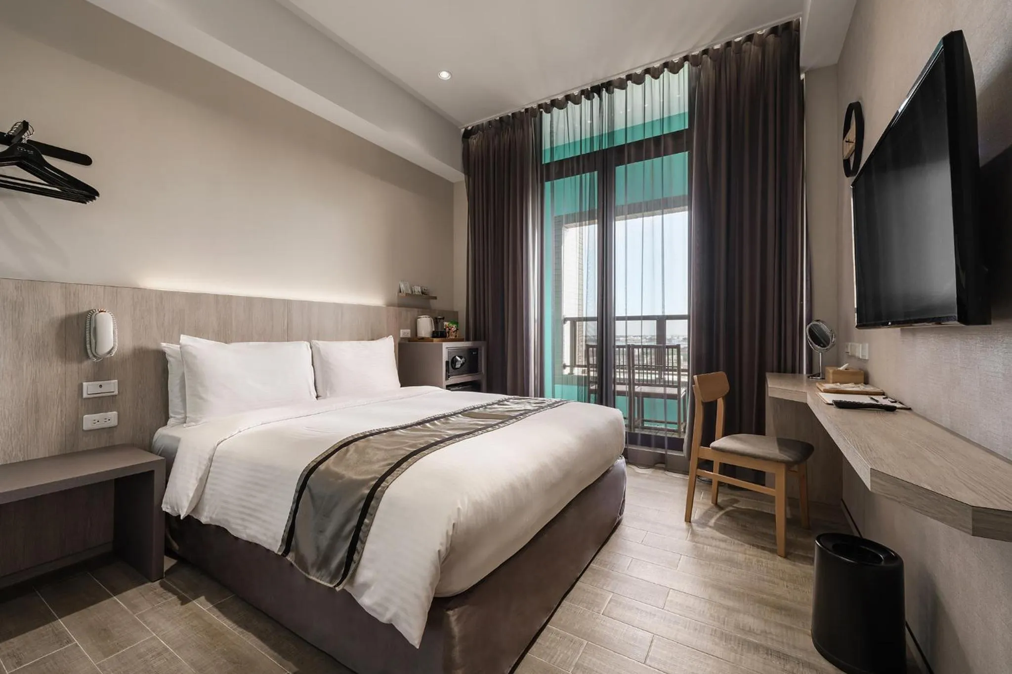 Photo of the whole room, Bed in Hotel YAM LAGOM