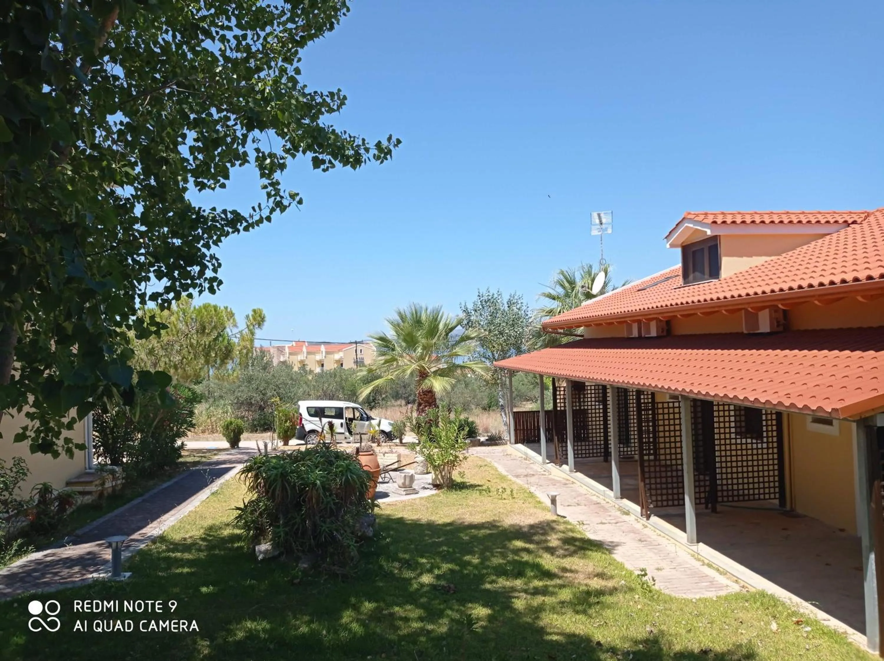 Property building in Summer Garden Αpartments & Studios