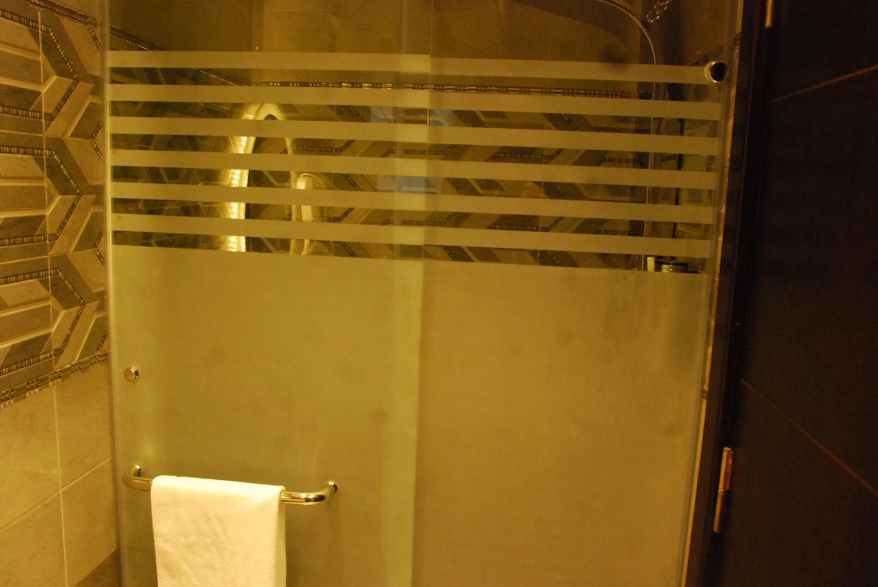 Bathroom in Pyramids Planet Hotel