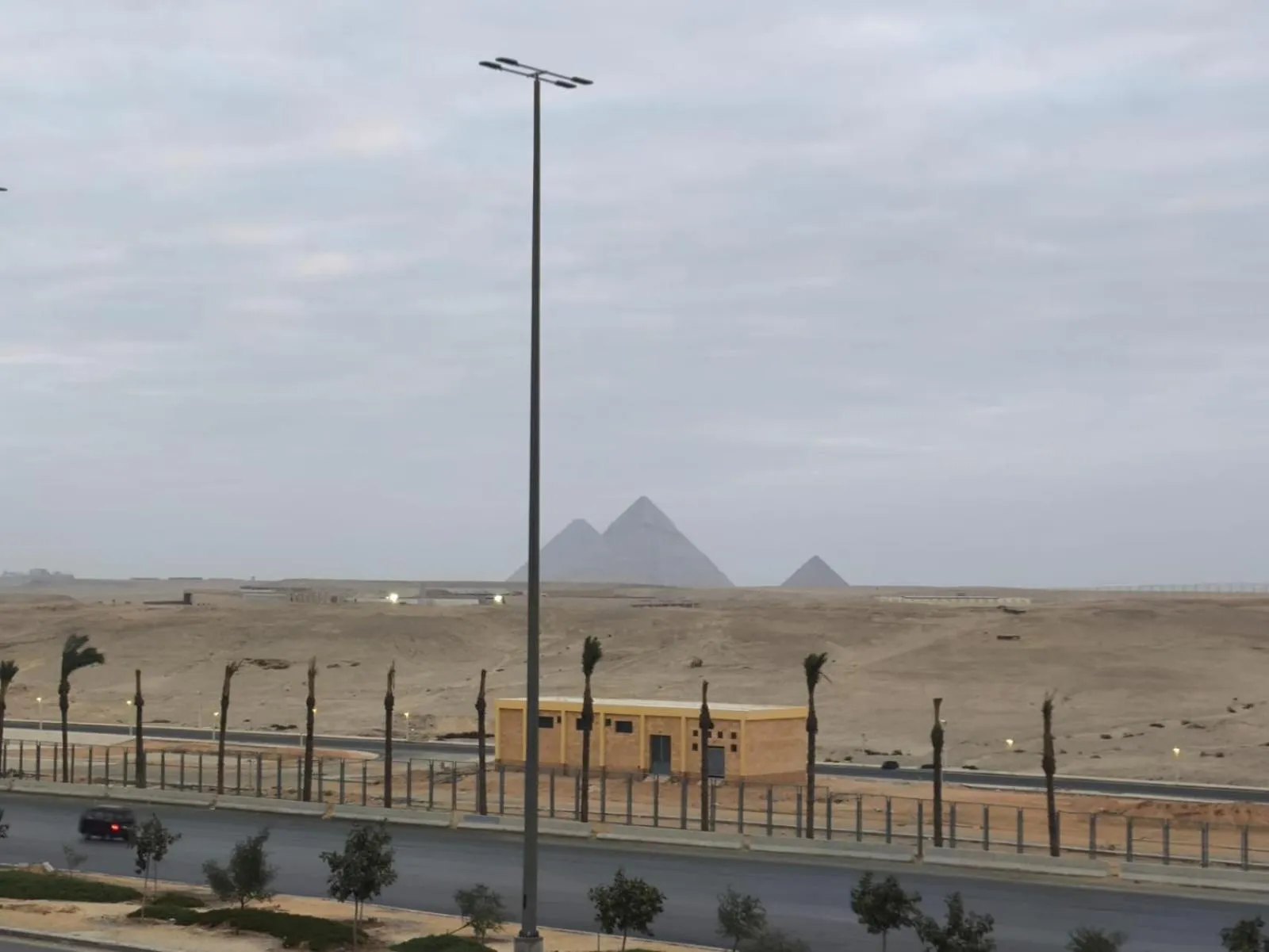 Day in Pyramids Planet Hotel