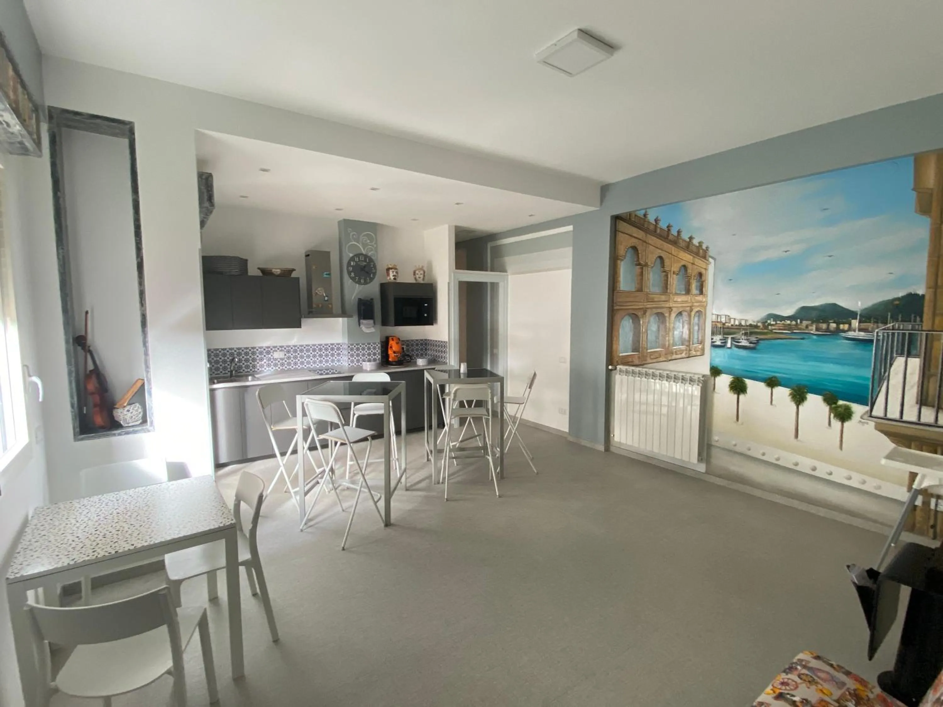 Palermo City Room