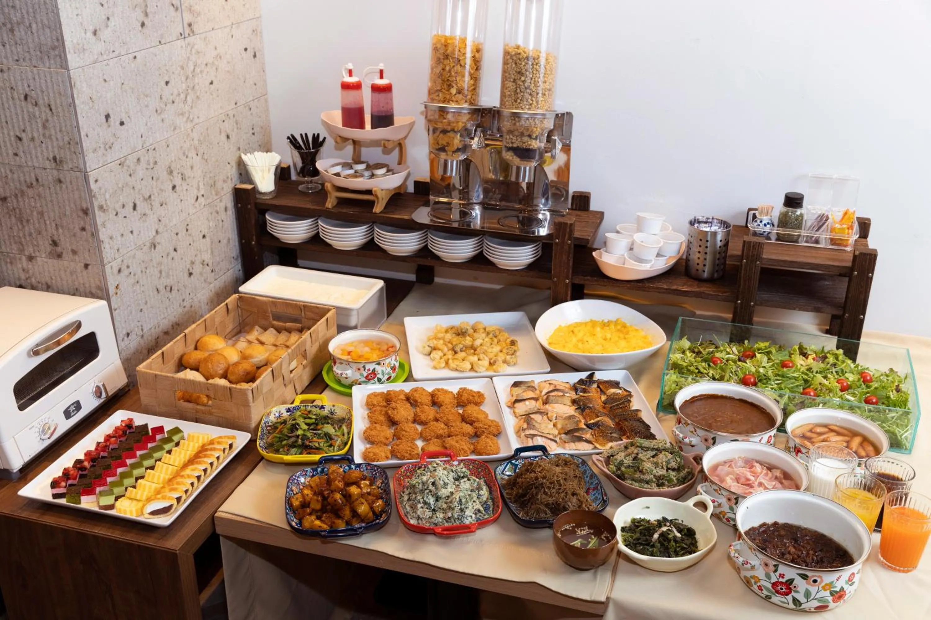 Buffet breakfast in APA Hotel Osaka Temmabashi Ekimae