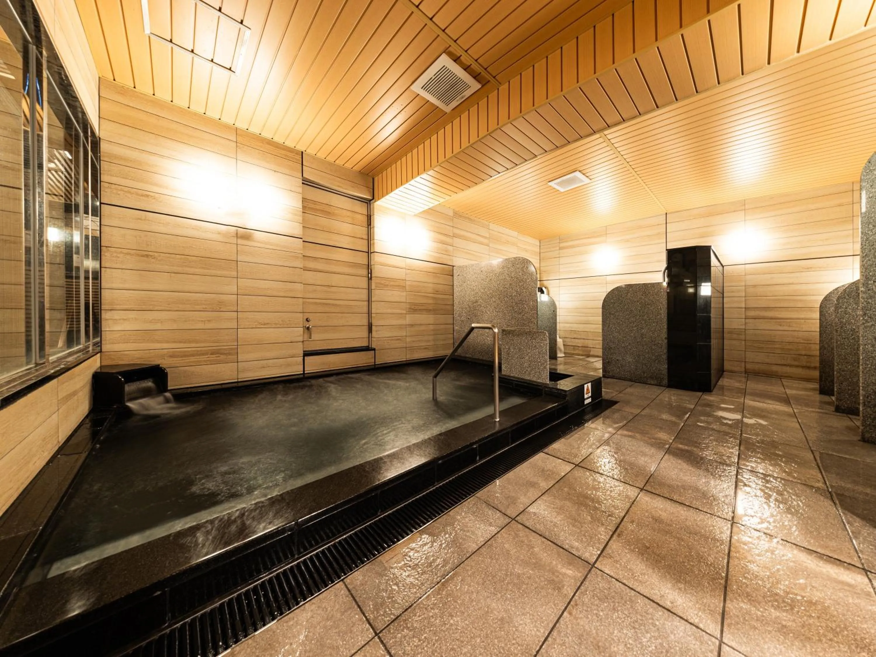 Public Bath in APA Hotel Osaka Temmabashi Ekimae