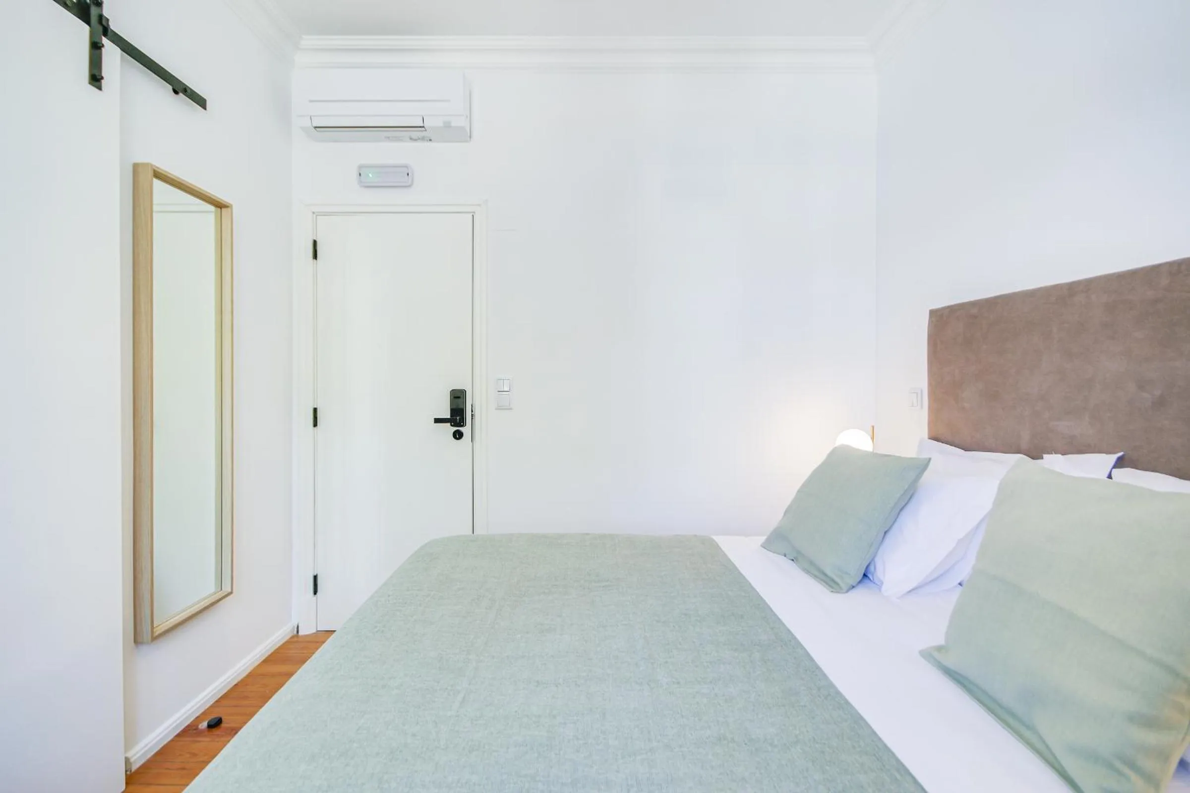 Bedroom, Bed in Alvalade Palace