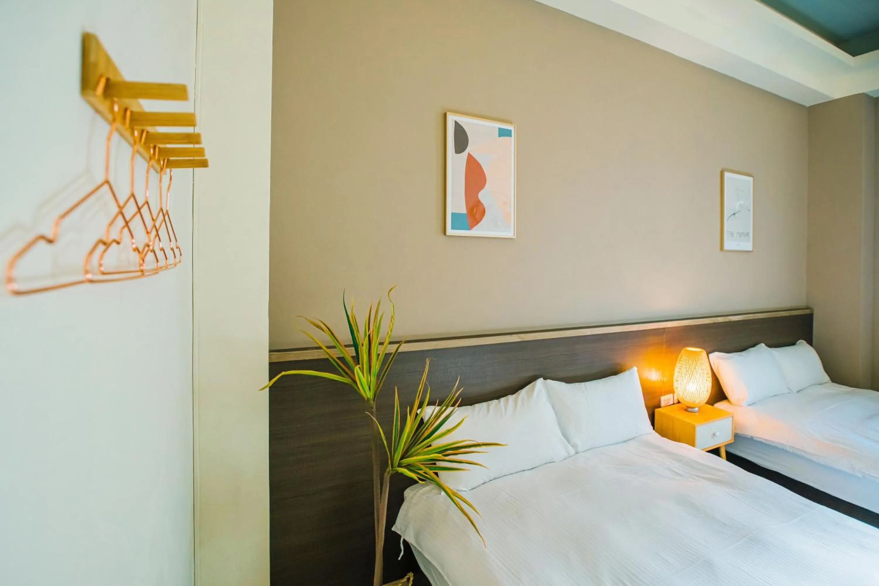 Photo of the whole room, Bed in Fun Trip - Fu May Sea View Holiday house l 無敵海景交誼廳 l 附汽機車租賃 l