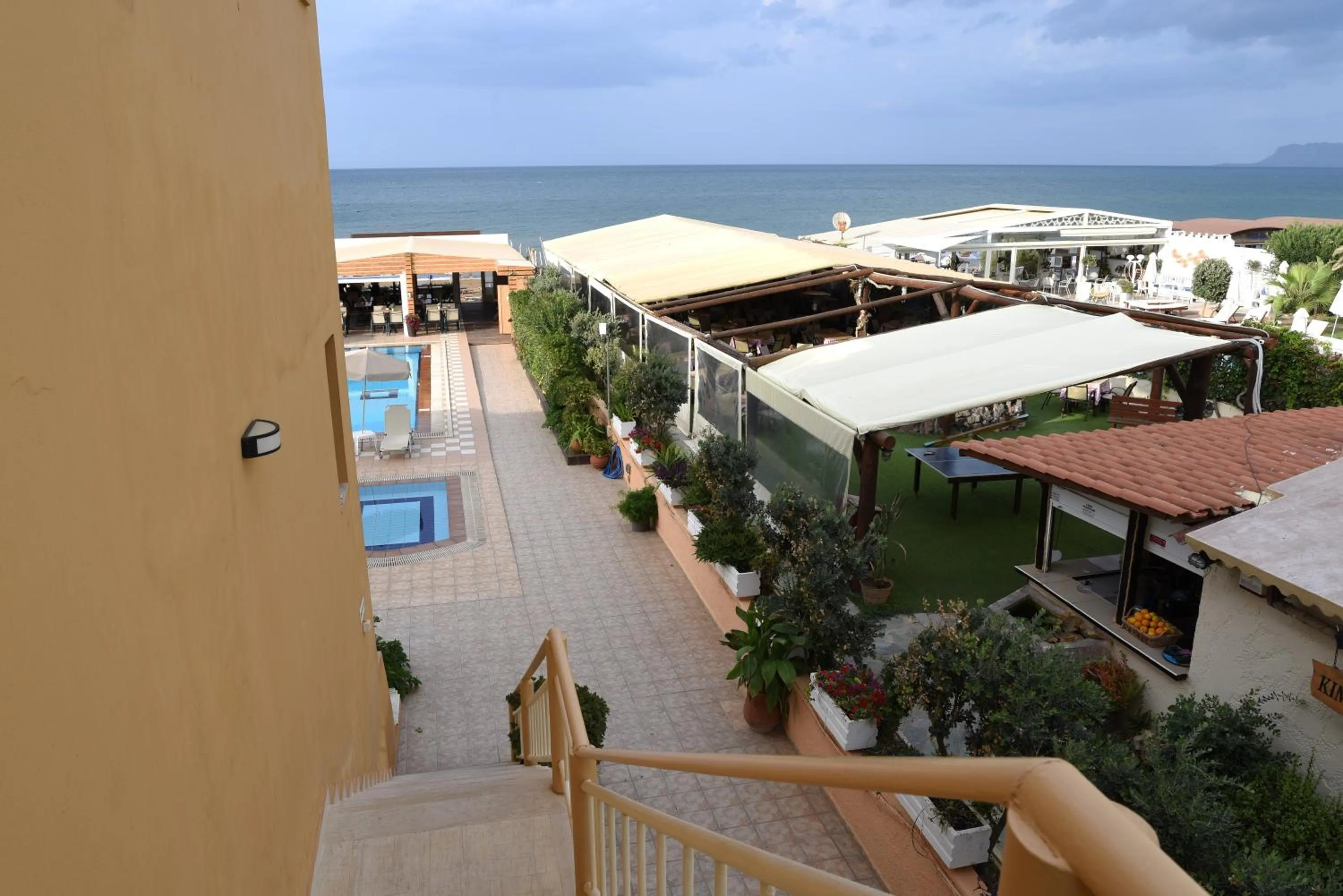 Esperides Beach Hotel Apartments