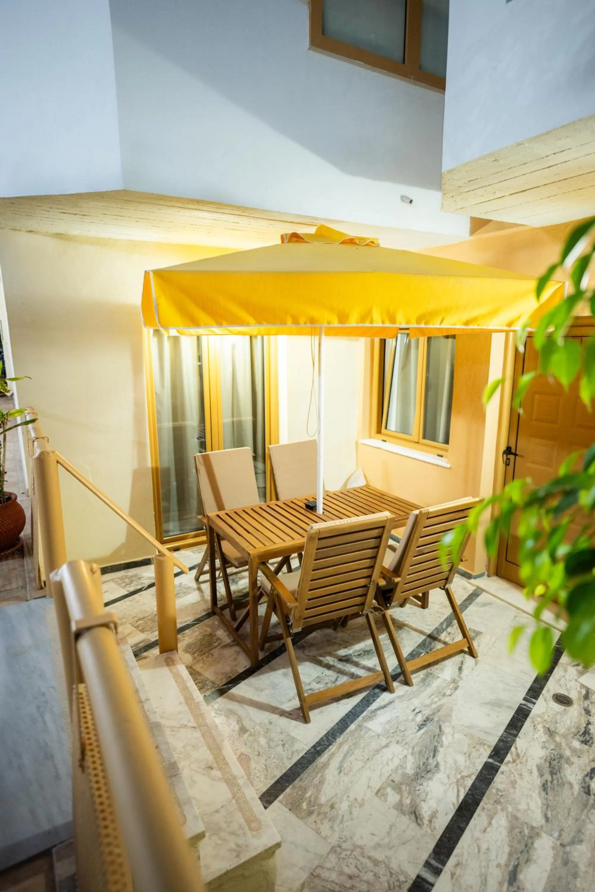 Esperides Beach Hotel Apartments