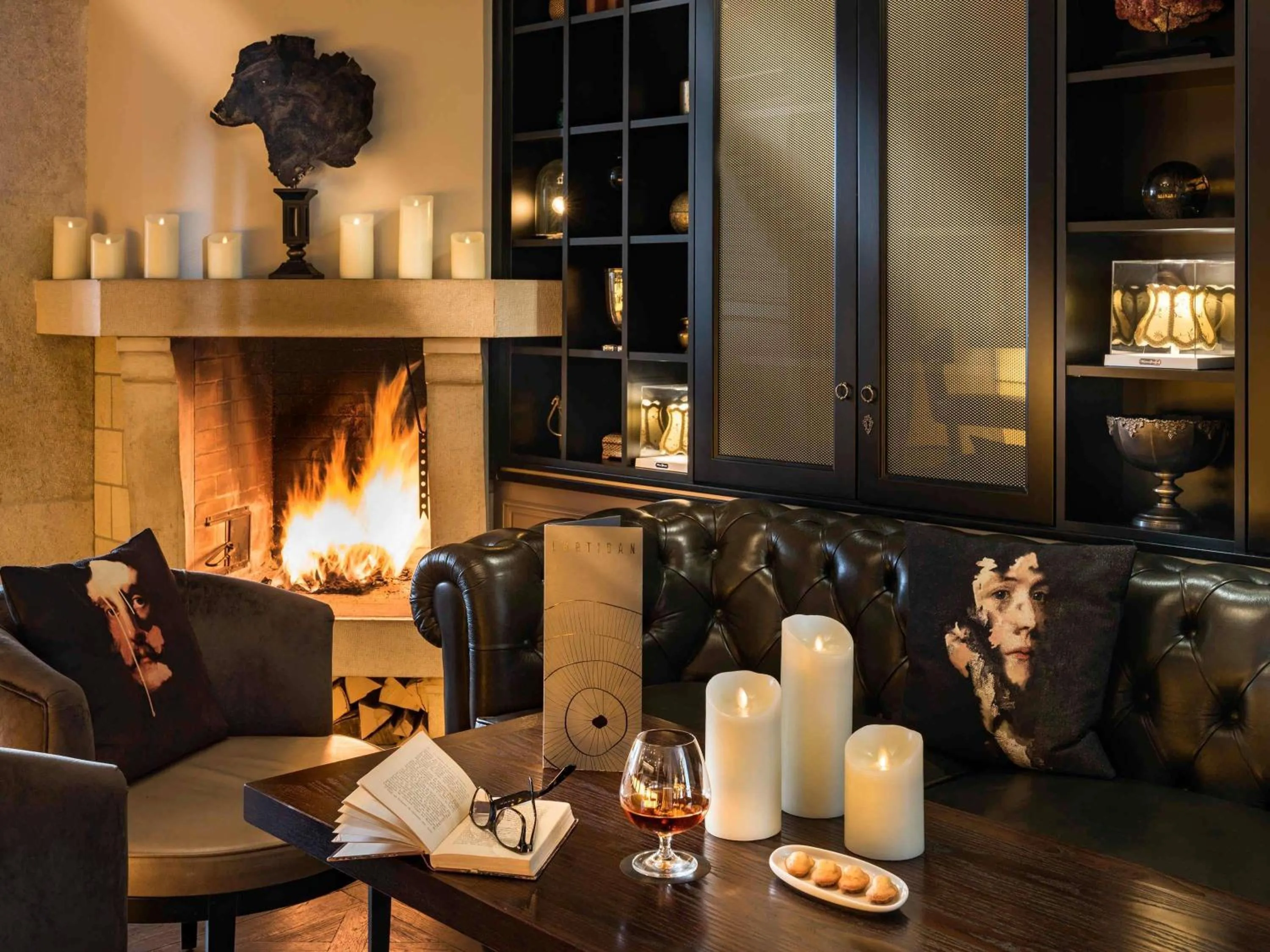 Lounge or bar in Hotel Rotary Geneva - MGallery