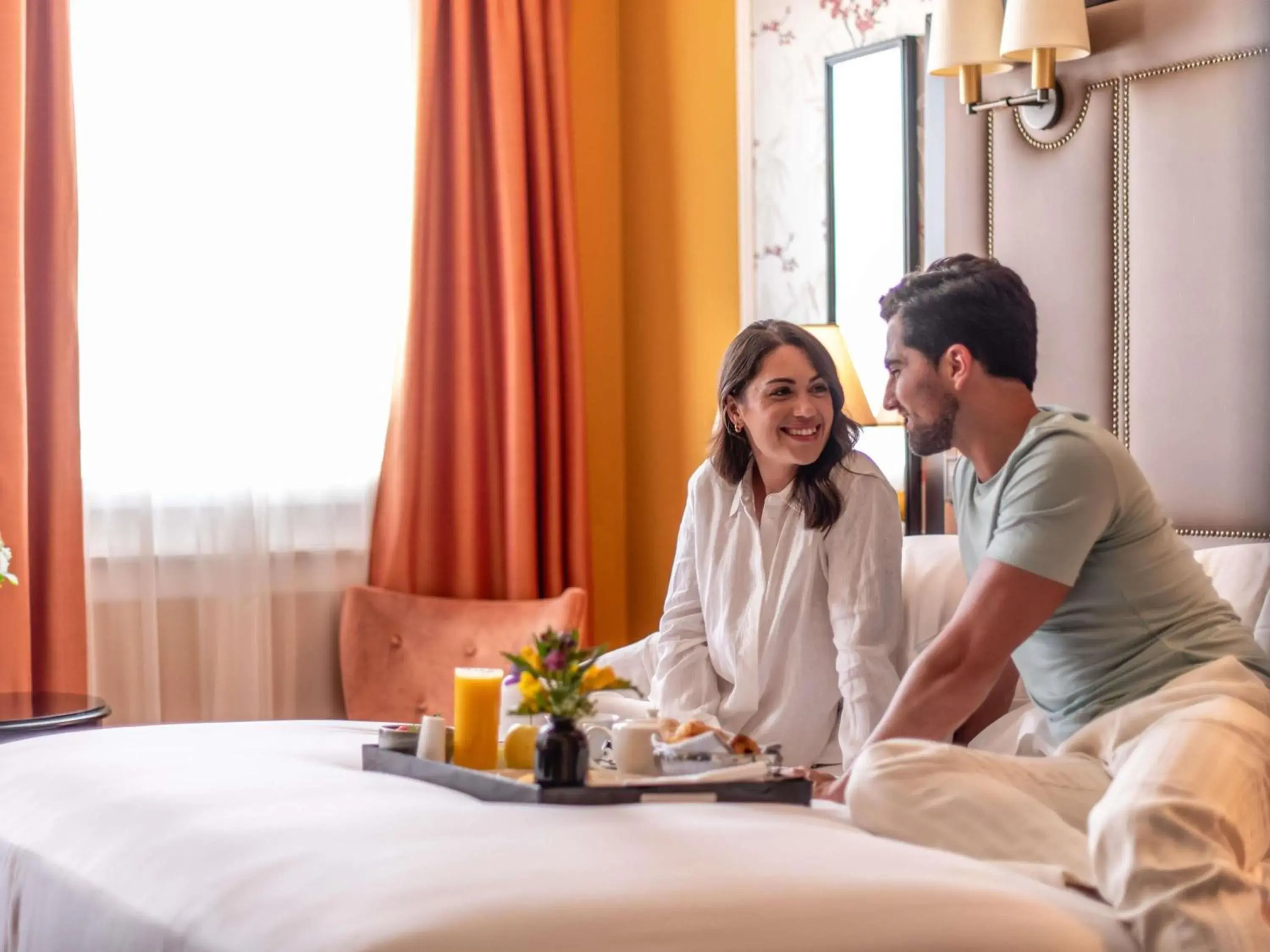 Classic Double Room in Hotel Rotary Geneva - MGallery Classic Double Room in Hotel Rotary Geneva - MGallery