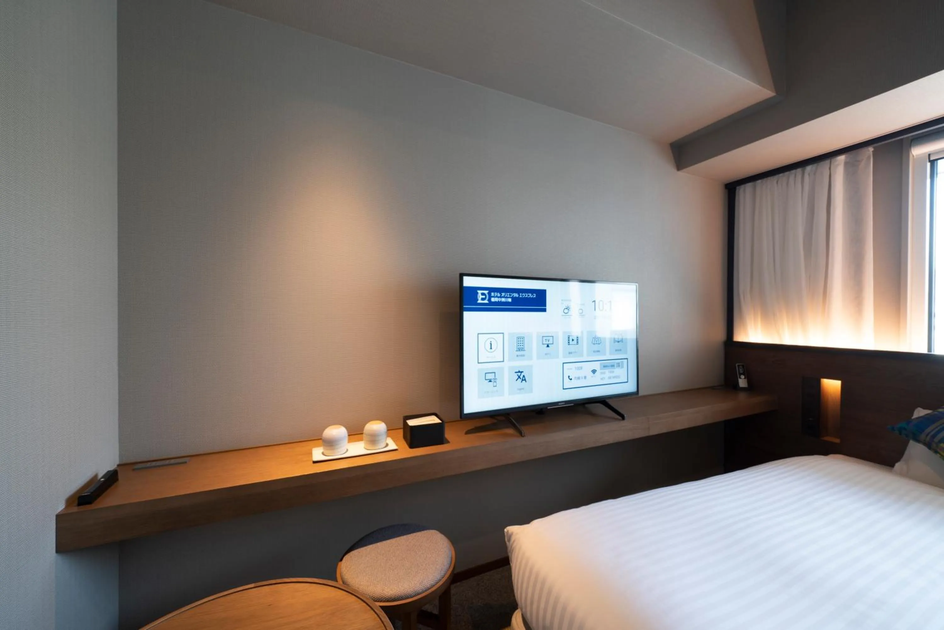 TV and multimedia, Bed in Hotel Oriental Express Fukuoka Nakasu Kawabata