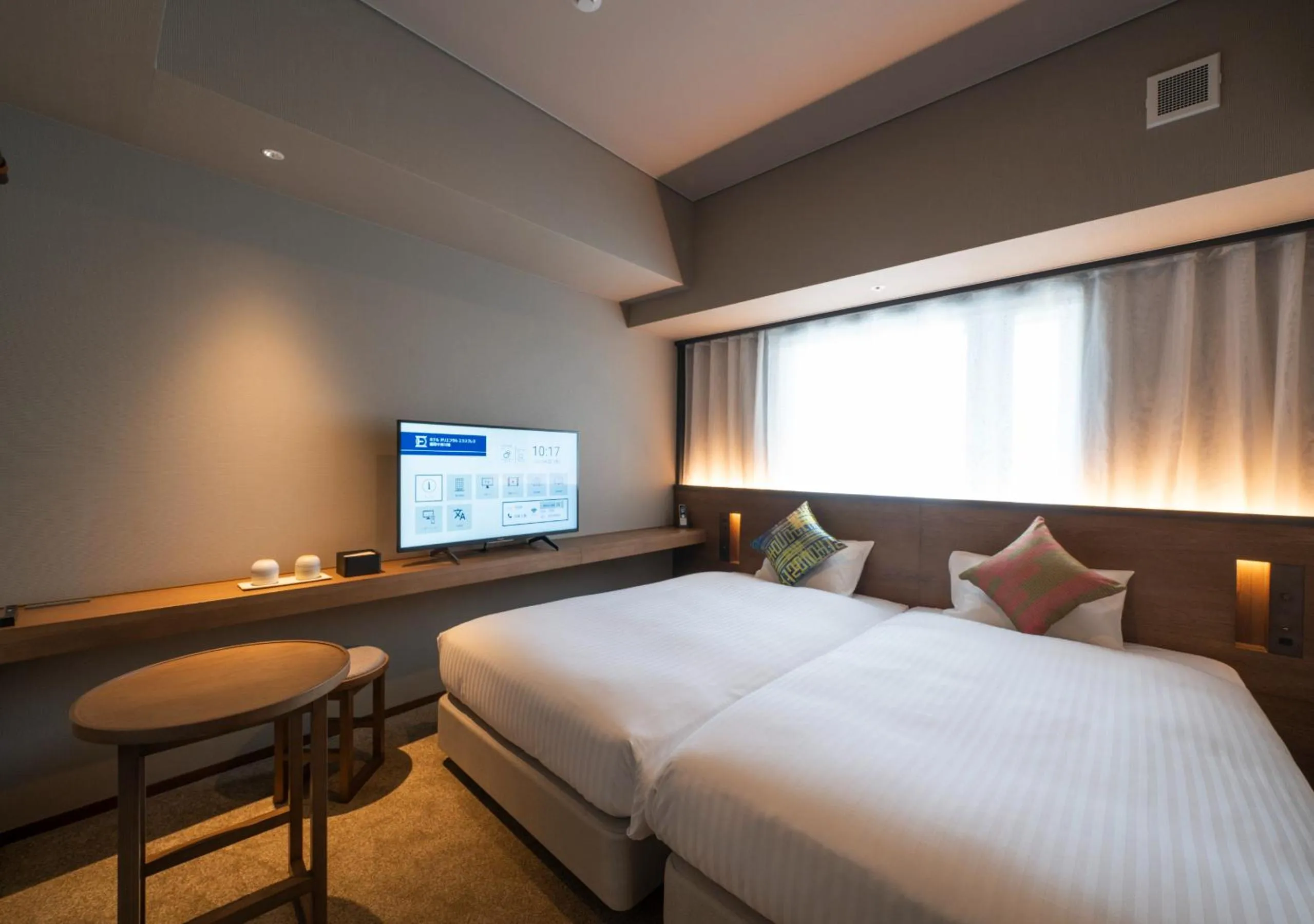 Photo of the whole room, Bed in Hotel Oriental Express Fukuoka Nakasu Kawabata