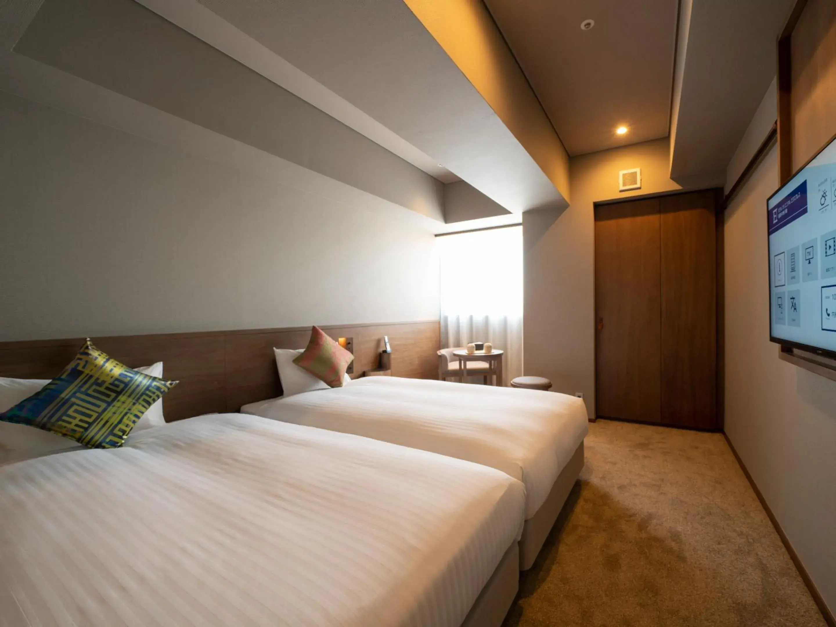 Superior Twin A - Non-Smoking (Shower booth only) in Hotel Oriental Express Fukuoka Nakasu Kawabata Superior Twin A - Non-Smoking (Shower booth only) in Hotel Oriental Express Fukuoka Nakasu Kawabata