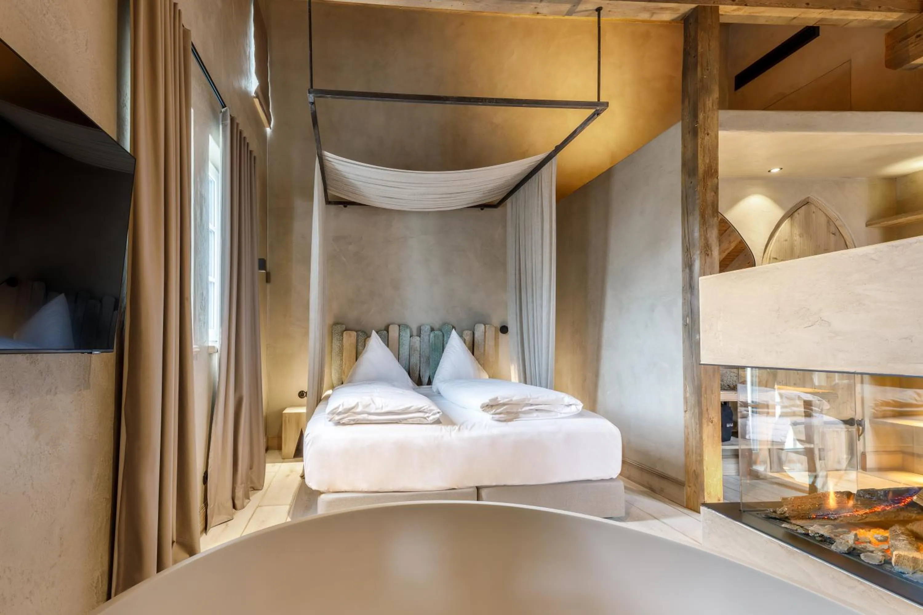 Kitchen or kitchenette, Bed in Hotel Arthus