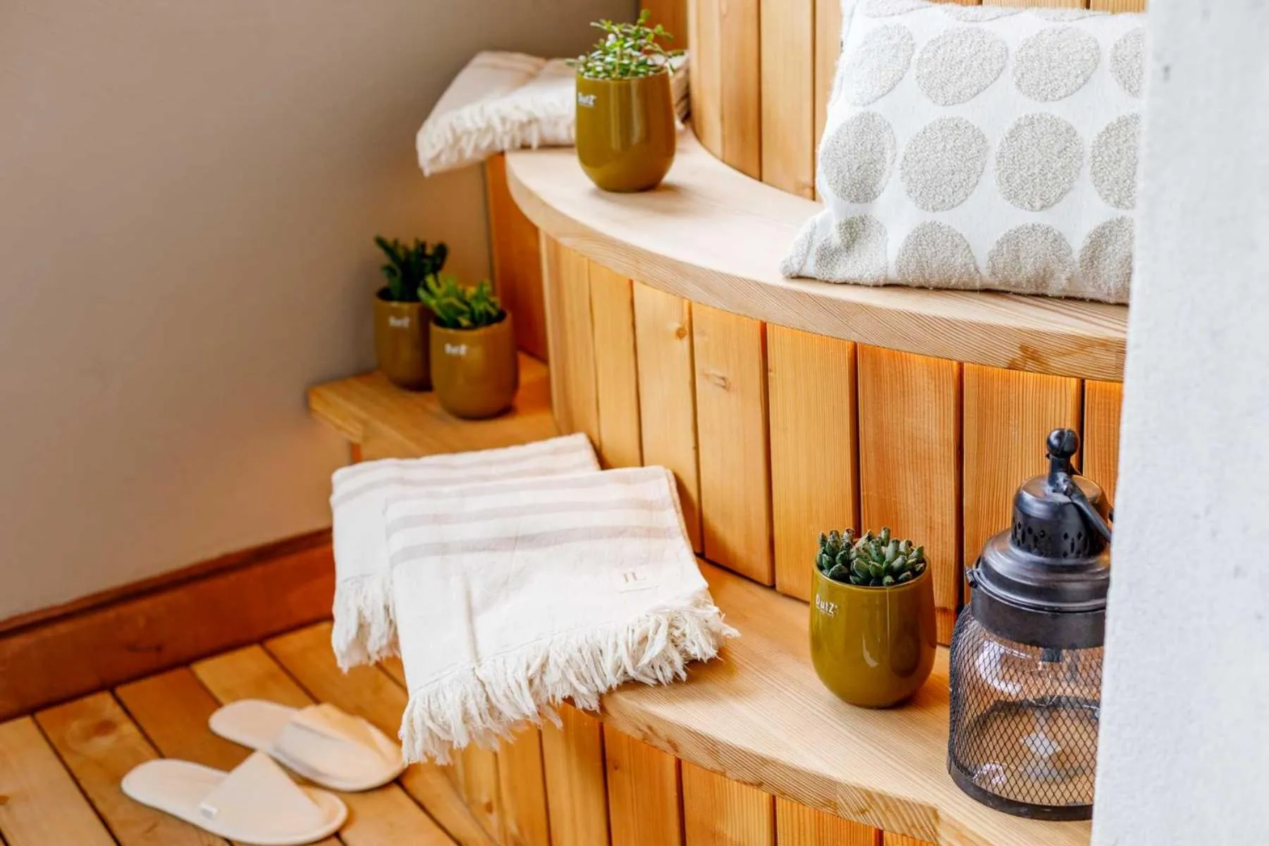 Decorative detail in Hotel Arthus