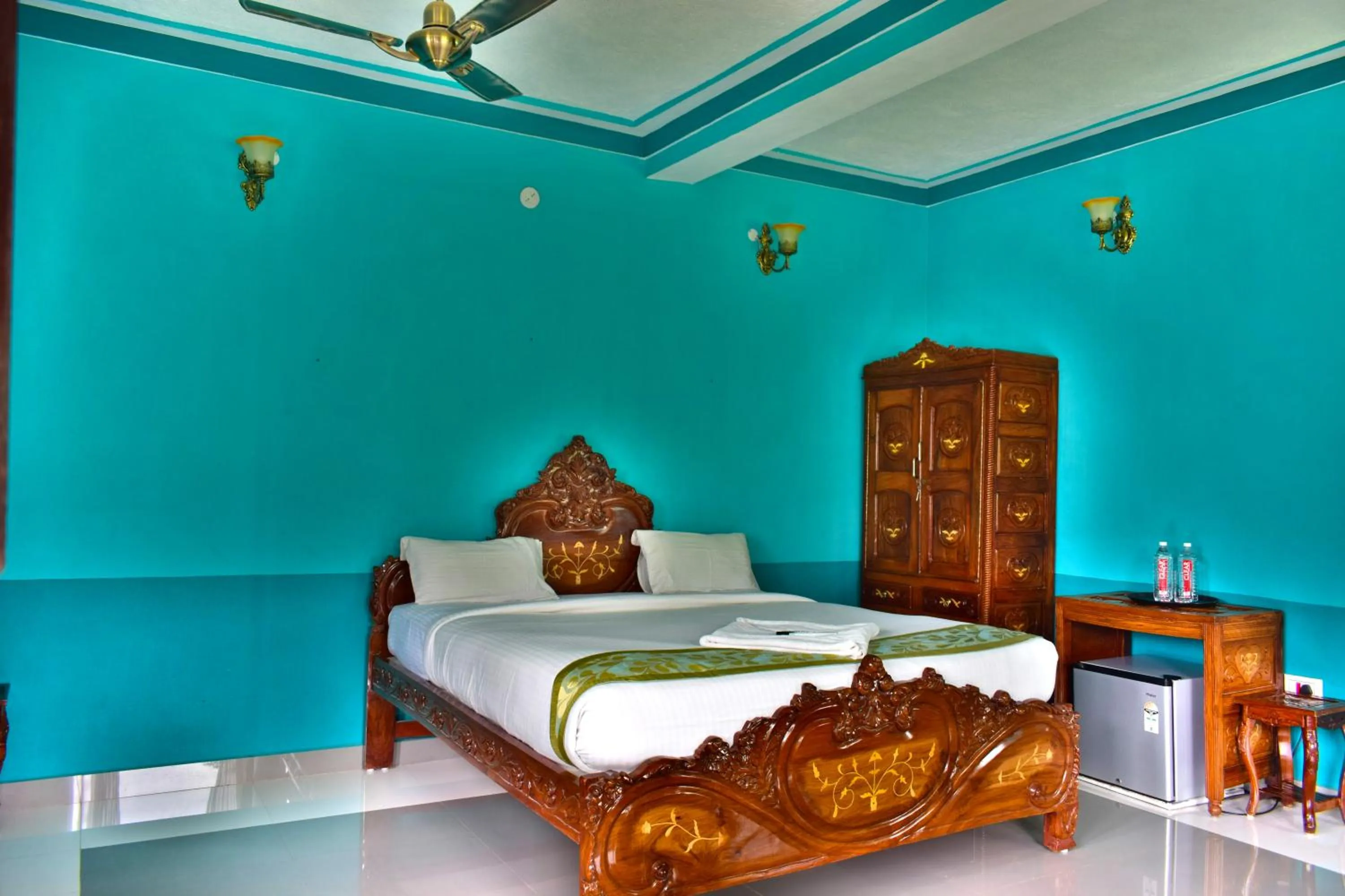 Bed in Hill Fort Hotel And Resorts Yelagiri Hills