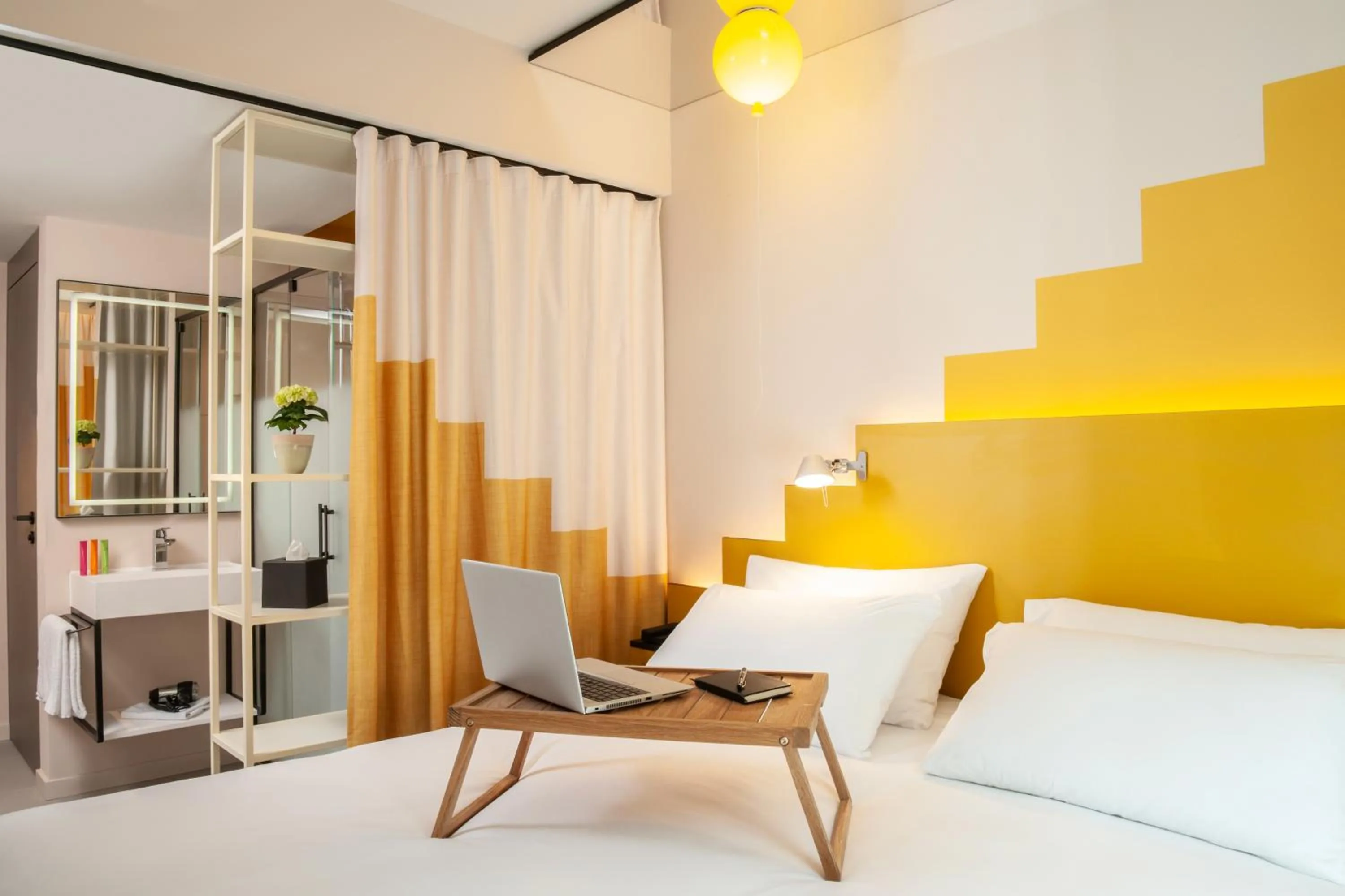 Bedroom, Bed in ibis Styles Zurich City Center