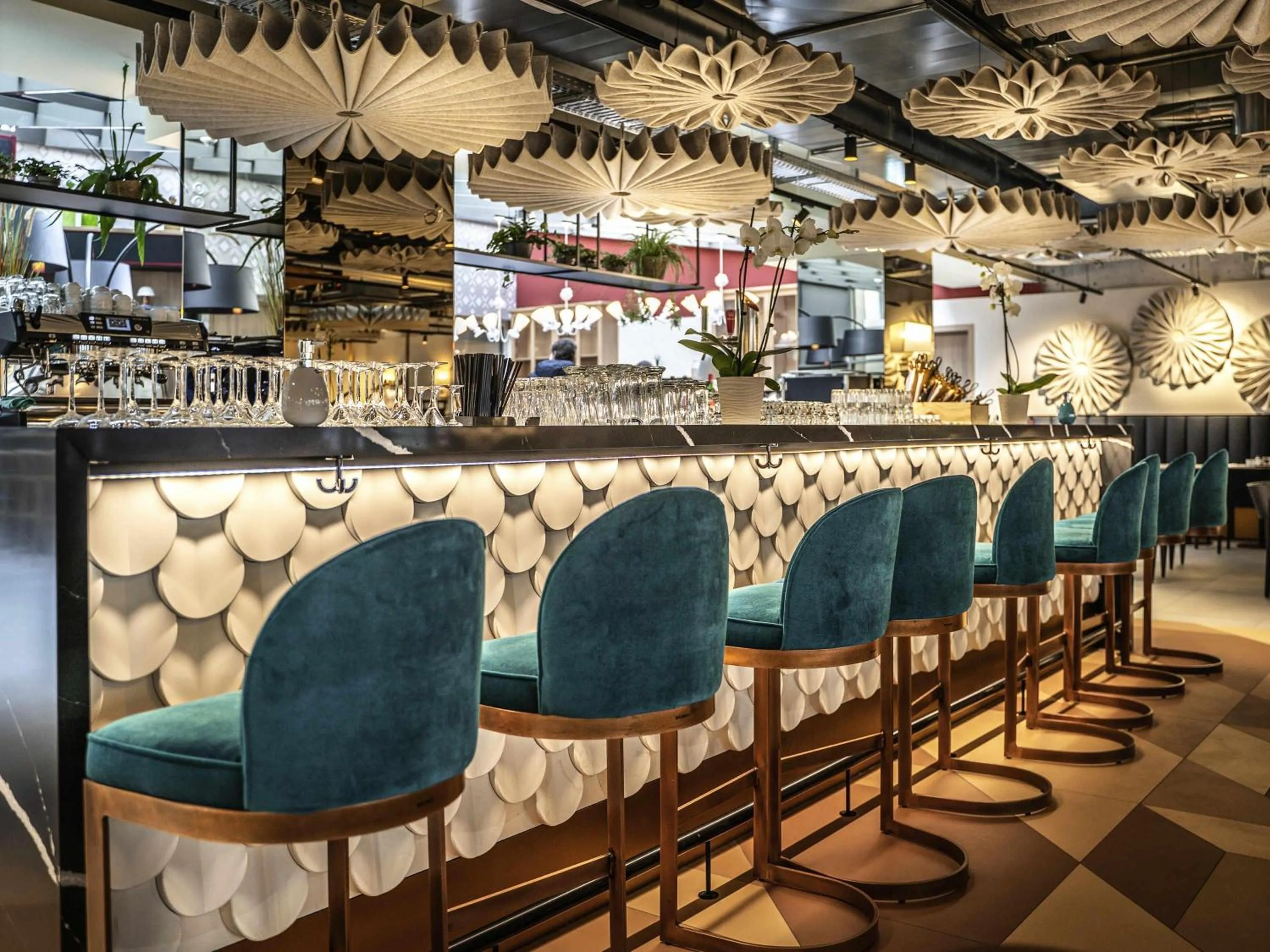 Lounge or bar in ibis Styles Zurich City Center